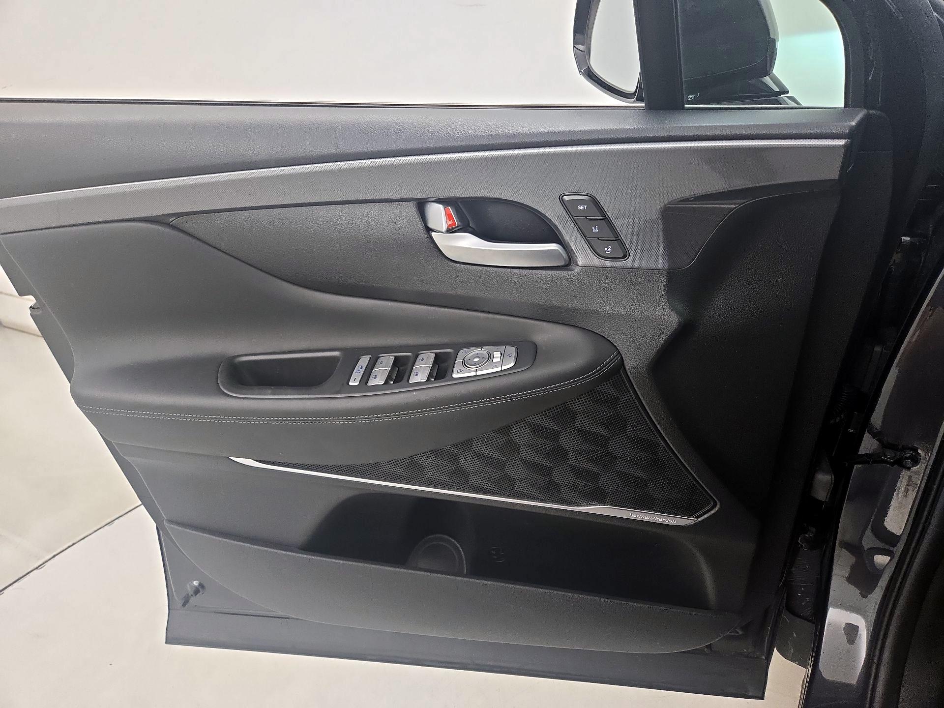Thumbnail: 2022 Hyundai Santa Fe - 12