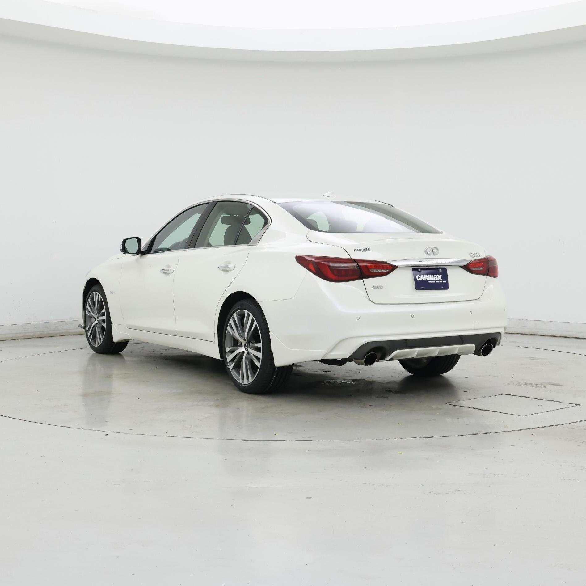 Thumbnail: 2019 INFINITI Q50 - 2