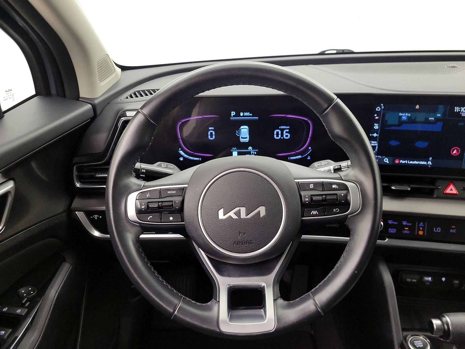 Thumbnail: 2023 Kia Sportage - 10