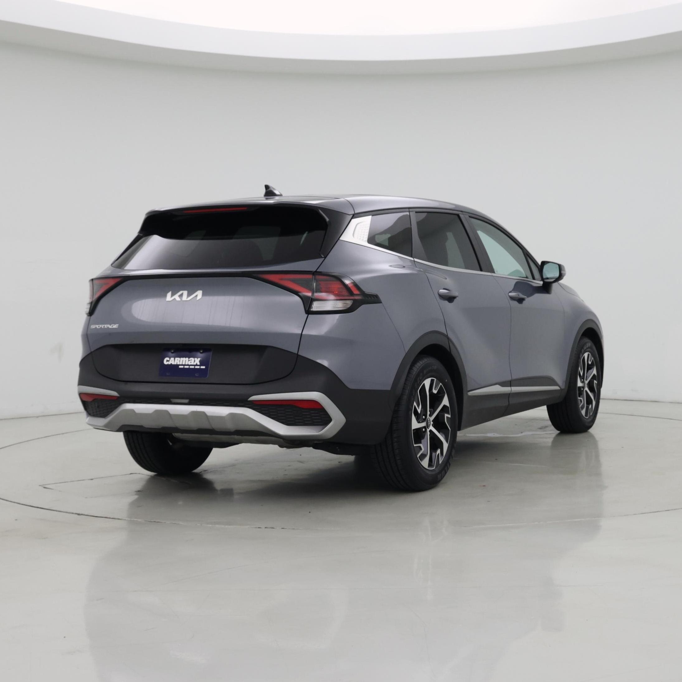 Thumbnail: 2023 Kia Sportage - 8