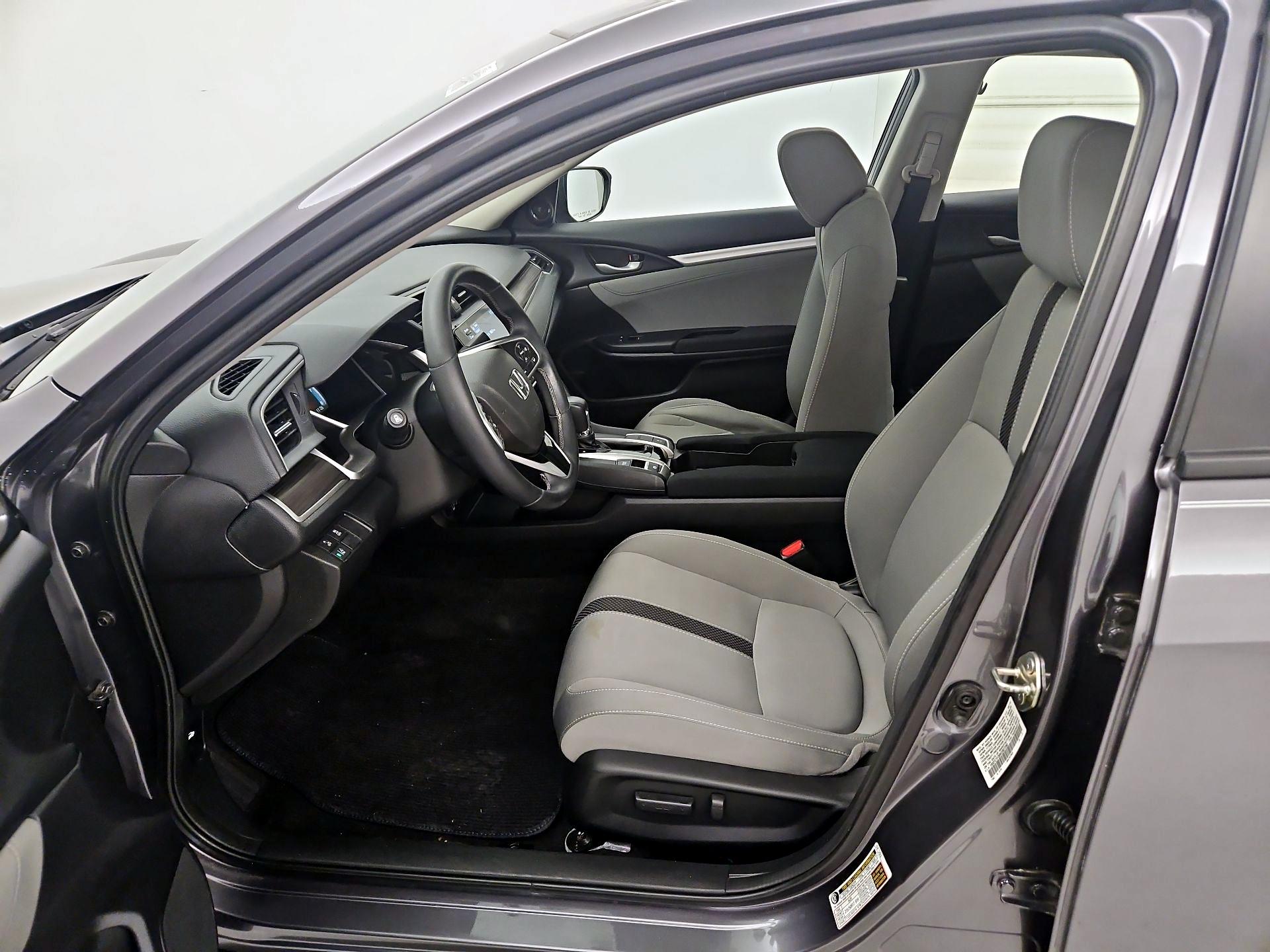 Thumbnail: 2016 Honda Civic - 11