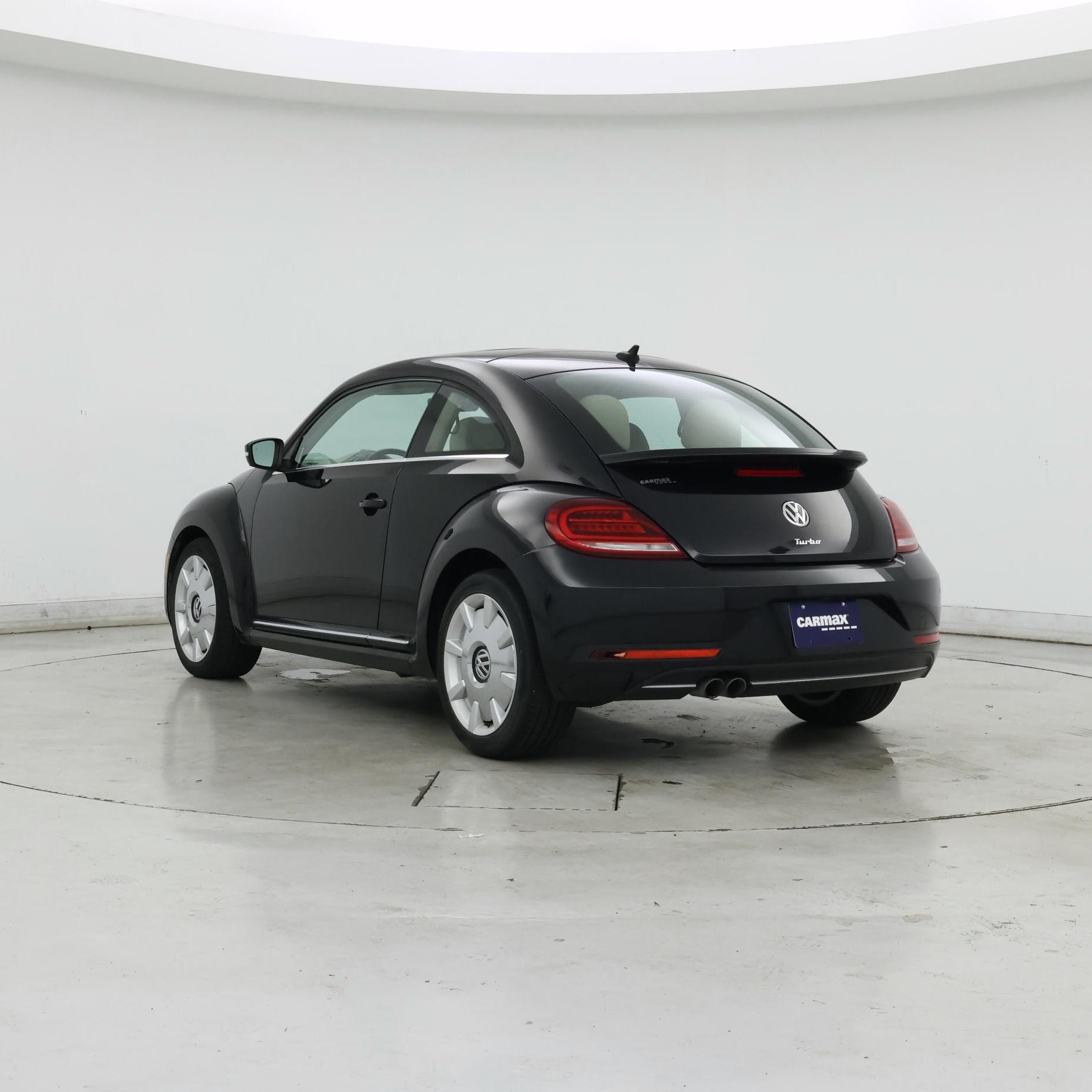 Thumbnail: 2019 Volkswagen Beetle - 2