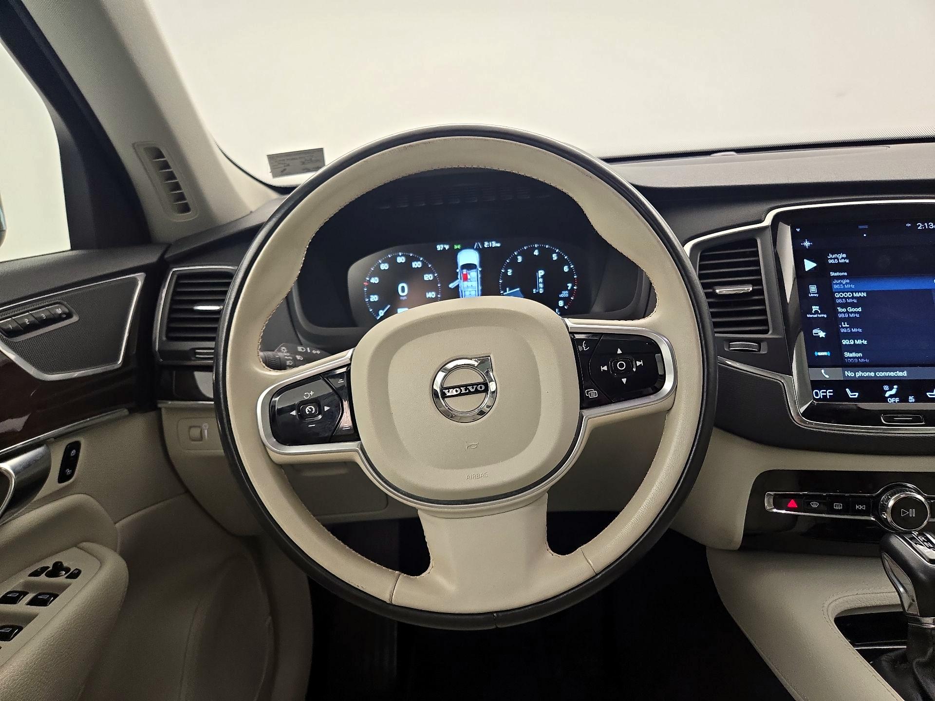 Thumbnail: 2019 Volvo XC90 - 10