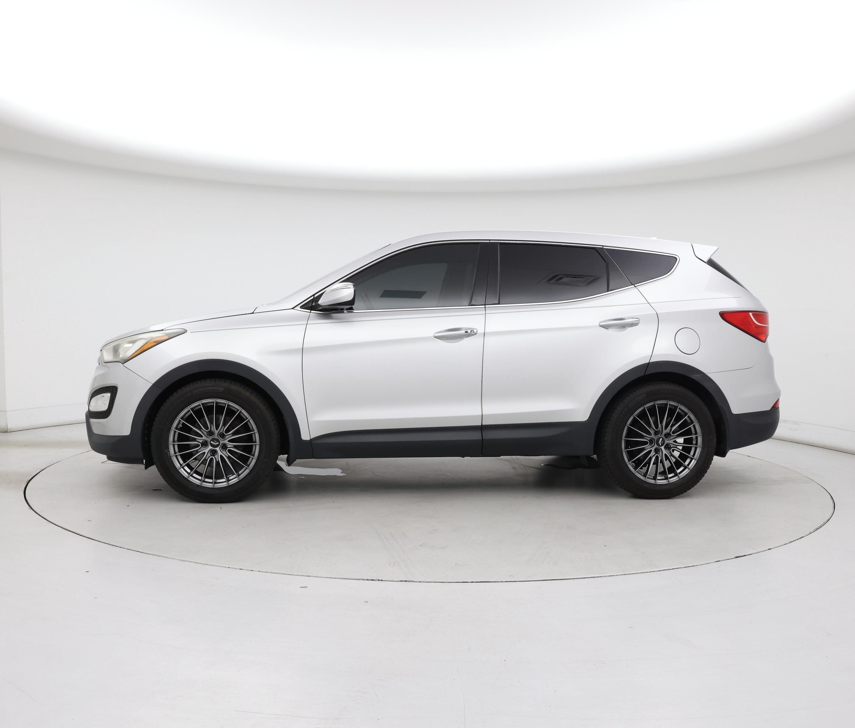 Thumbnail: 2013 Hyundai Santa Fe - 3