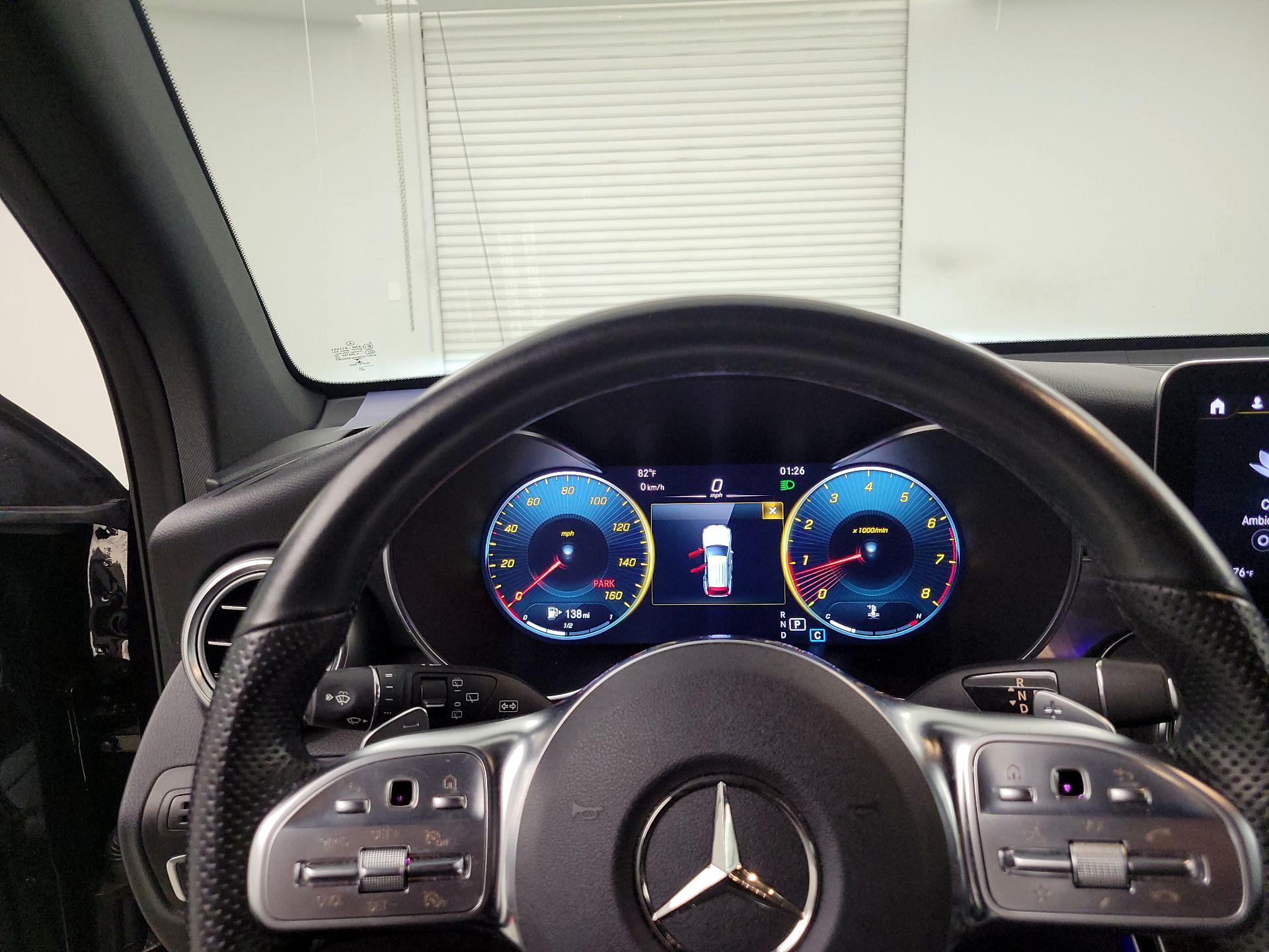 Thumbnail: 2022 Mercedes-Benz GLC - 10