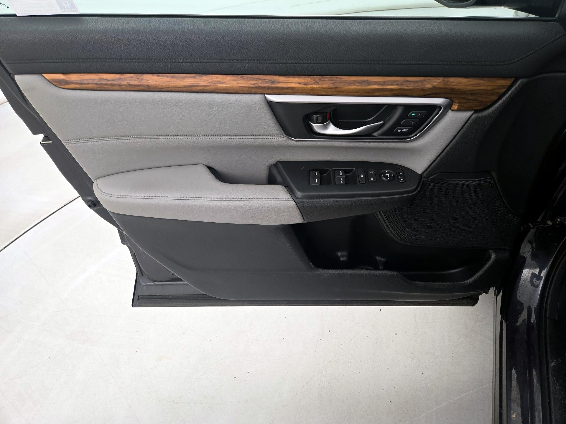 Thumbnail: 2018 Honda CR-V - 12