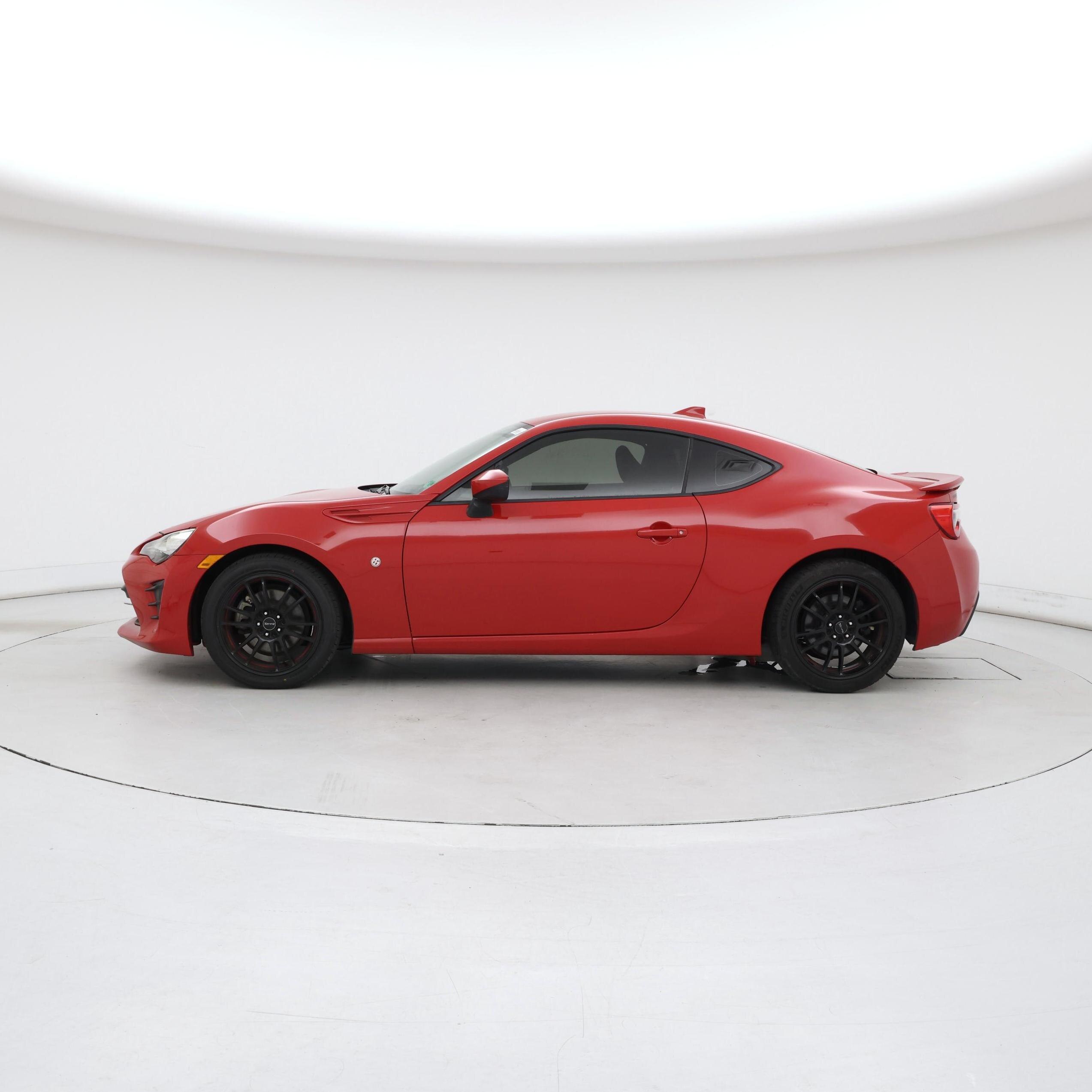 Thumbnail: 2017 Toyota 86 - 3
