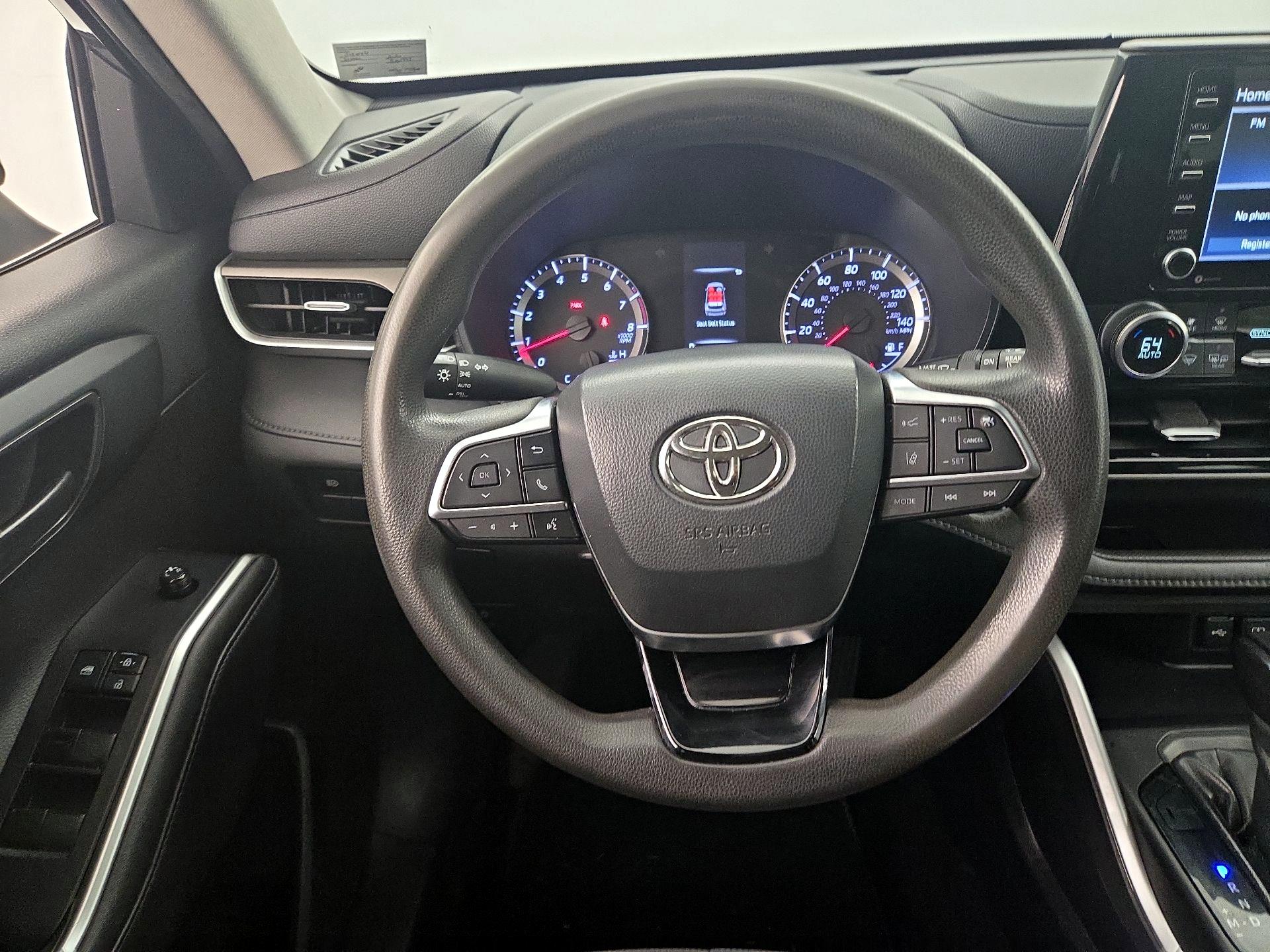 Thumbnail: 2020 Toyota Highlander - 10