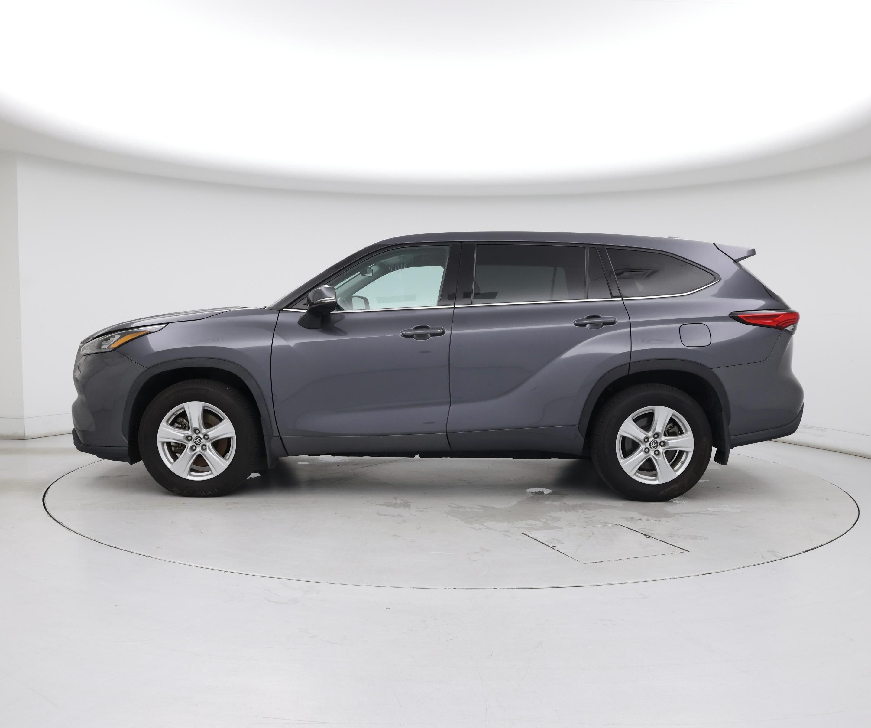 Thumbnail: 2020 Toyota Highlander - 3