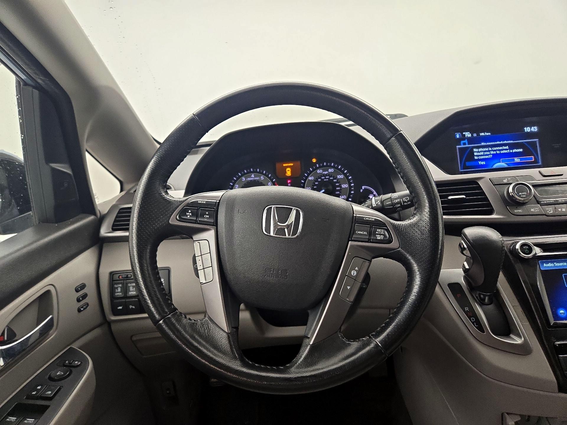 Thumbnail: 2014 Honda Odyssey - 10