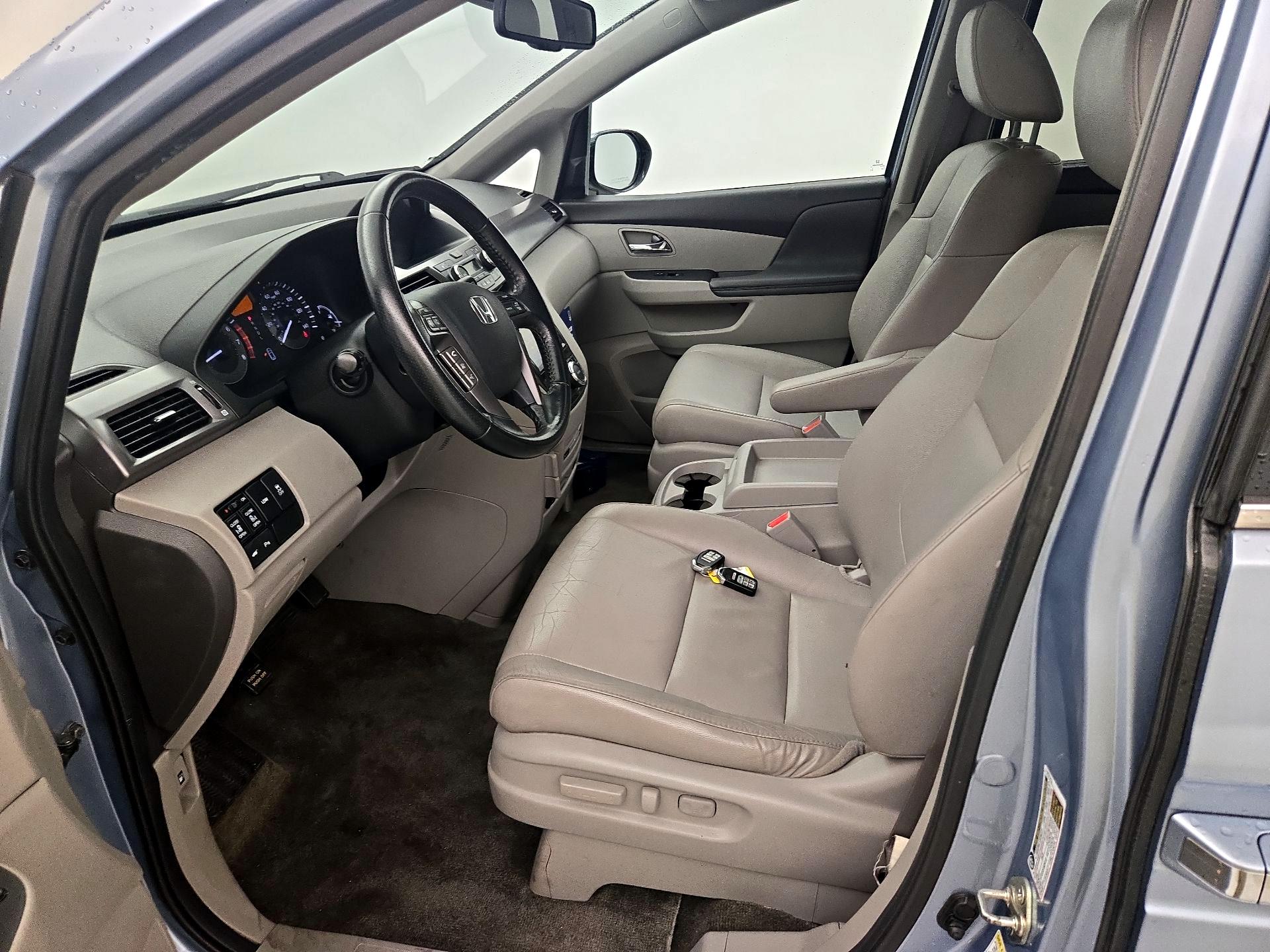 Thumbnail: 2014 Honda Odyssey - 11