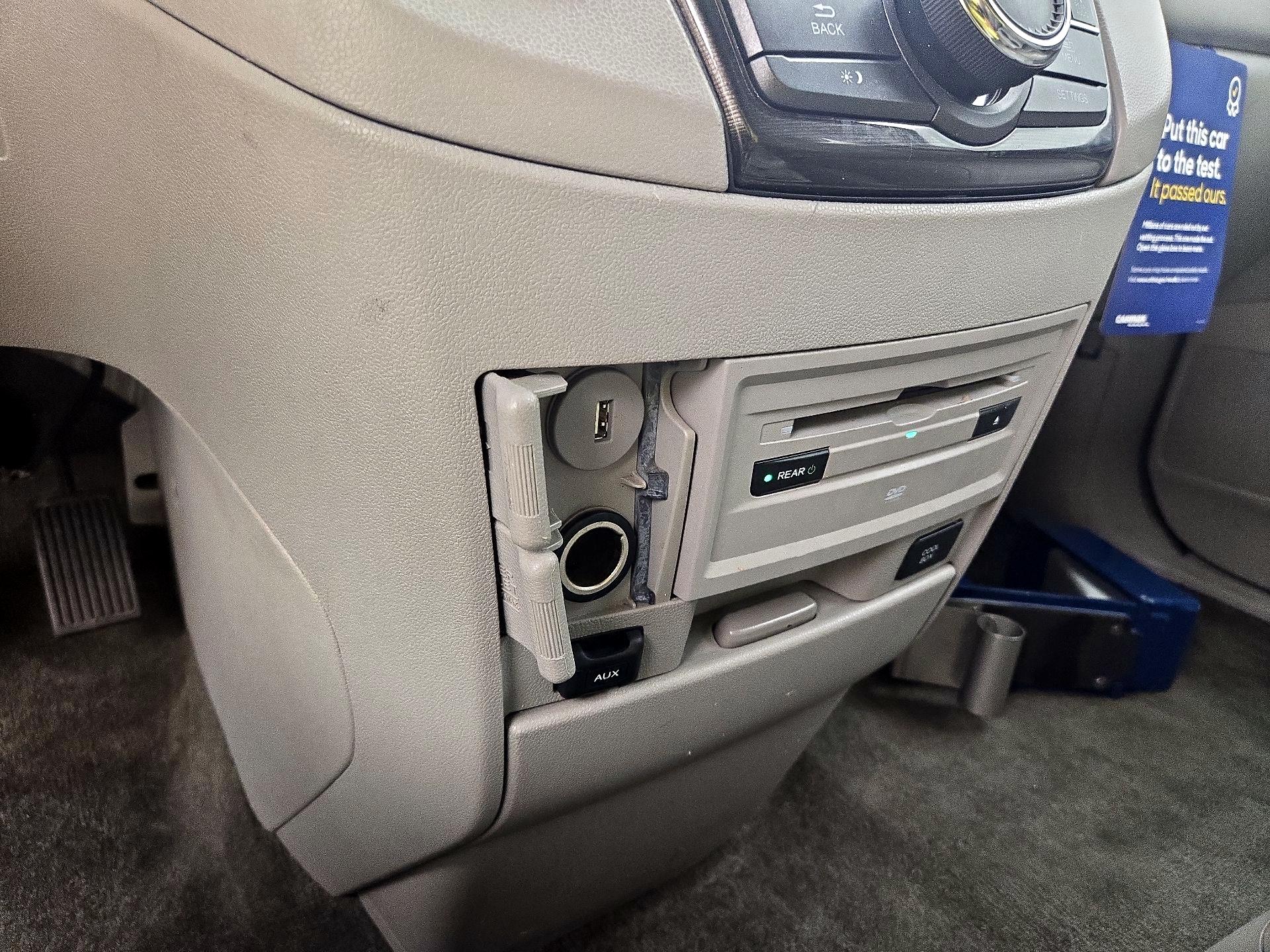 Thumbnail: 2014 Honda Odyssey - 18