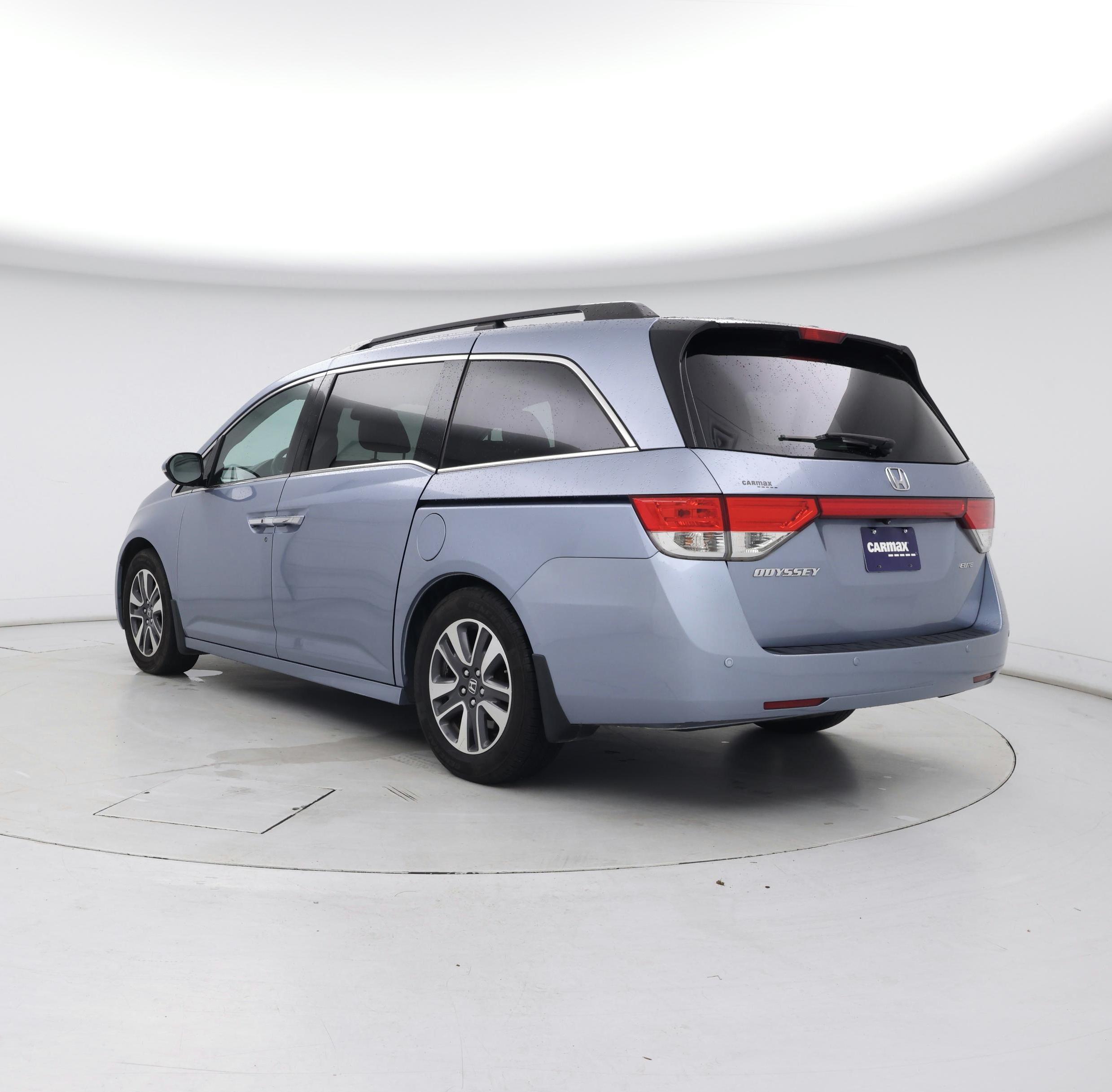 Thumbnail: 2014 Honda Odyssey - 2