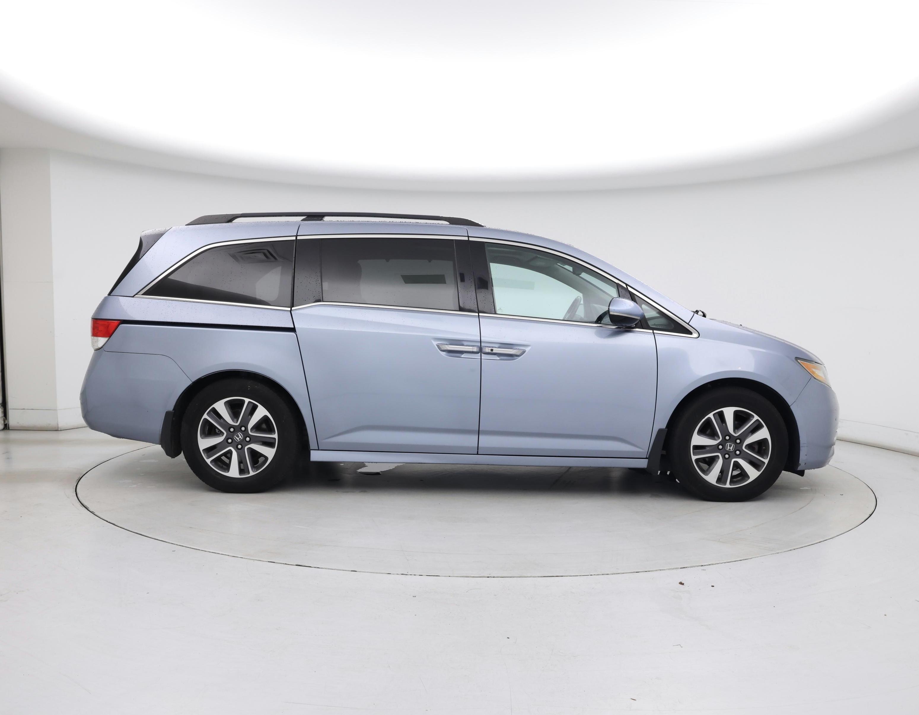 Thumbnail: 2014 Honda Odyssey - 7