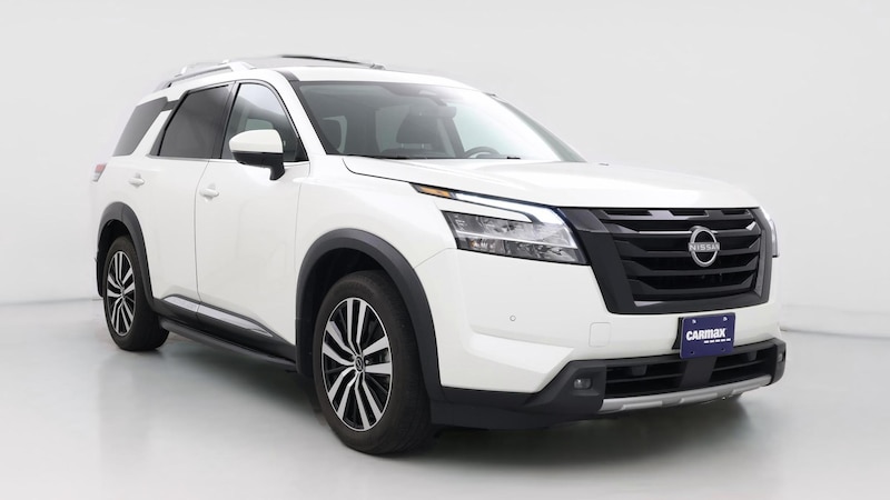2023 Nissan Pathfinder Platinum Hero Image