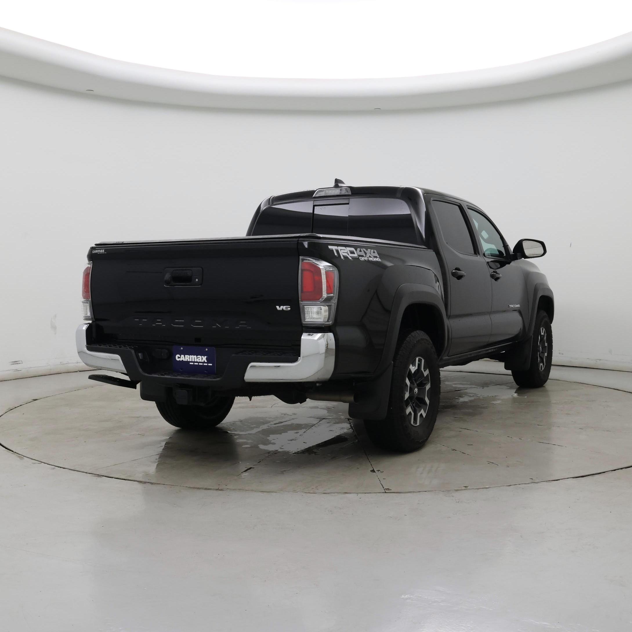 Thumbnail: 2023 Toyota Tacoma - 8