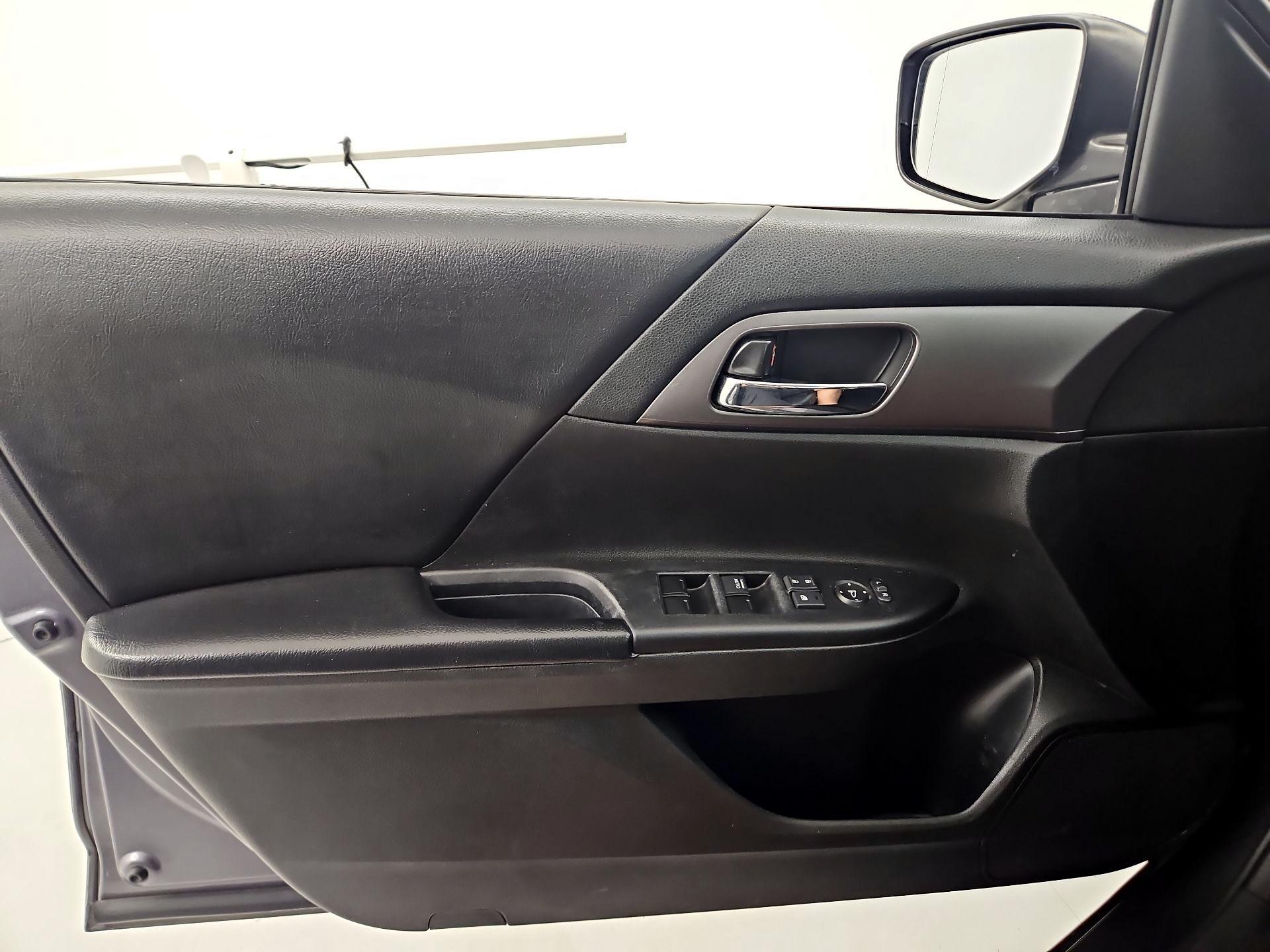 Thumbnail: 2014 Honda Accord - 12