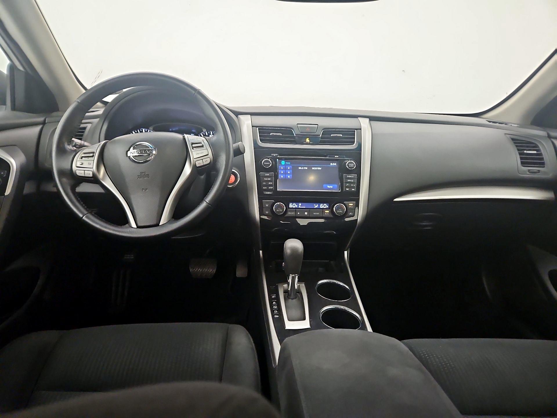 Thumbnail: 2014 Nissan Altima - 9