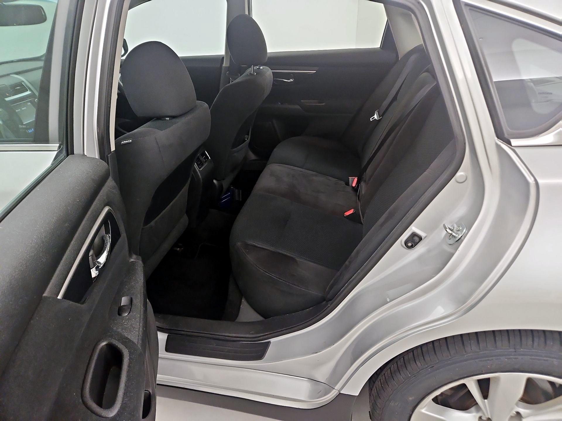 Thumbnail: 2014 Nissan Altima - 20