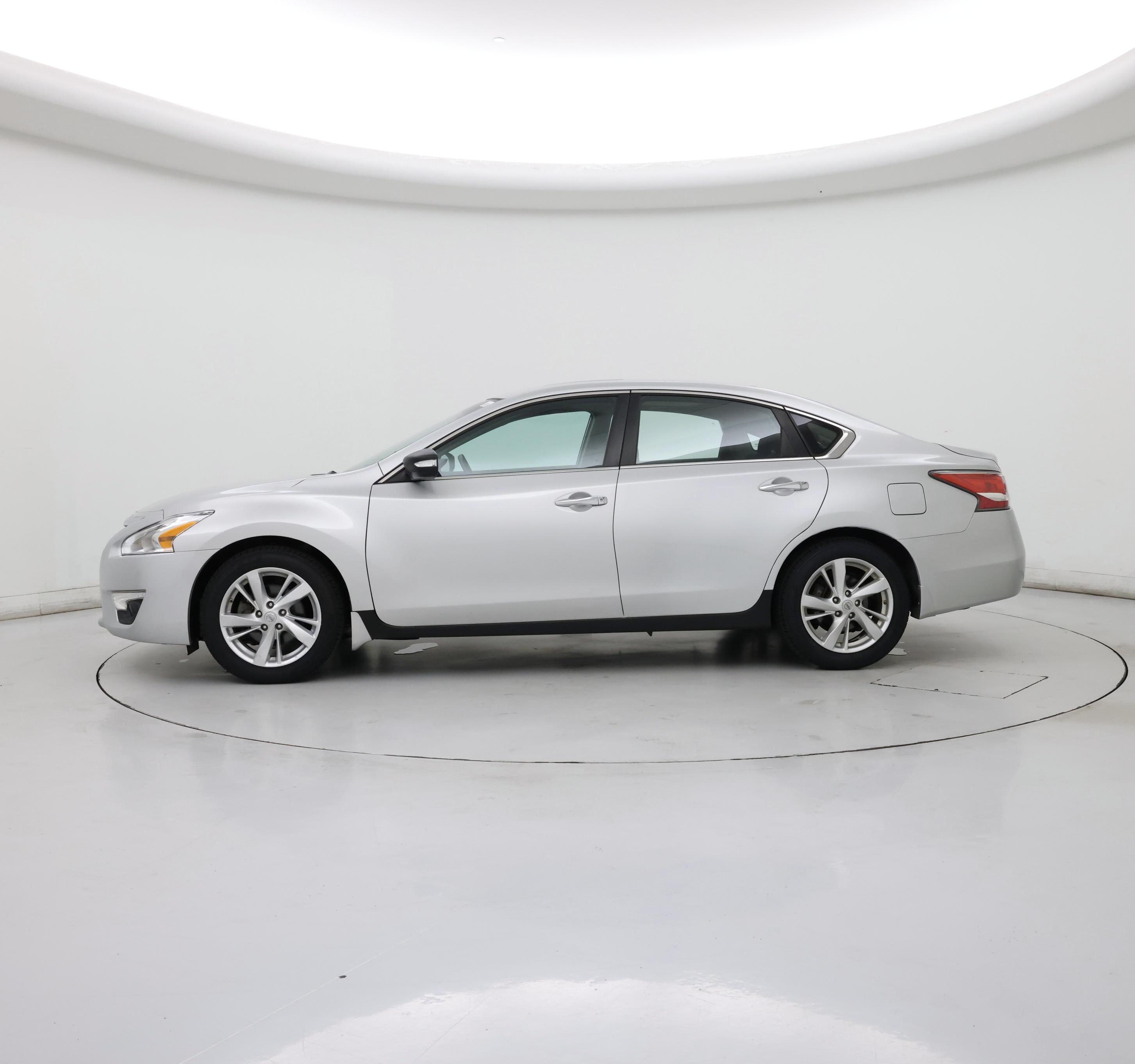 Thumbnail: 2014 Nissan Altima - 3