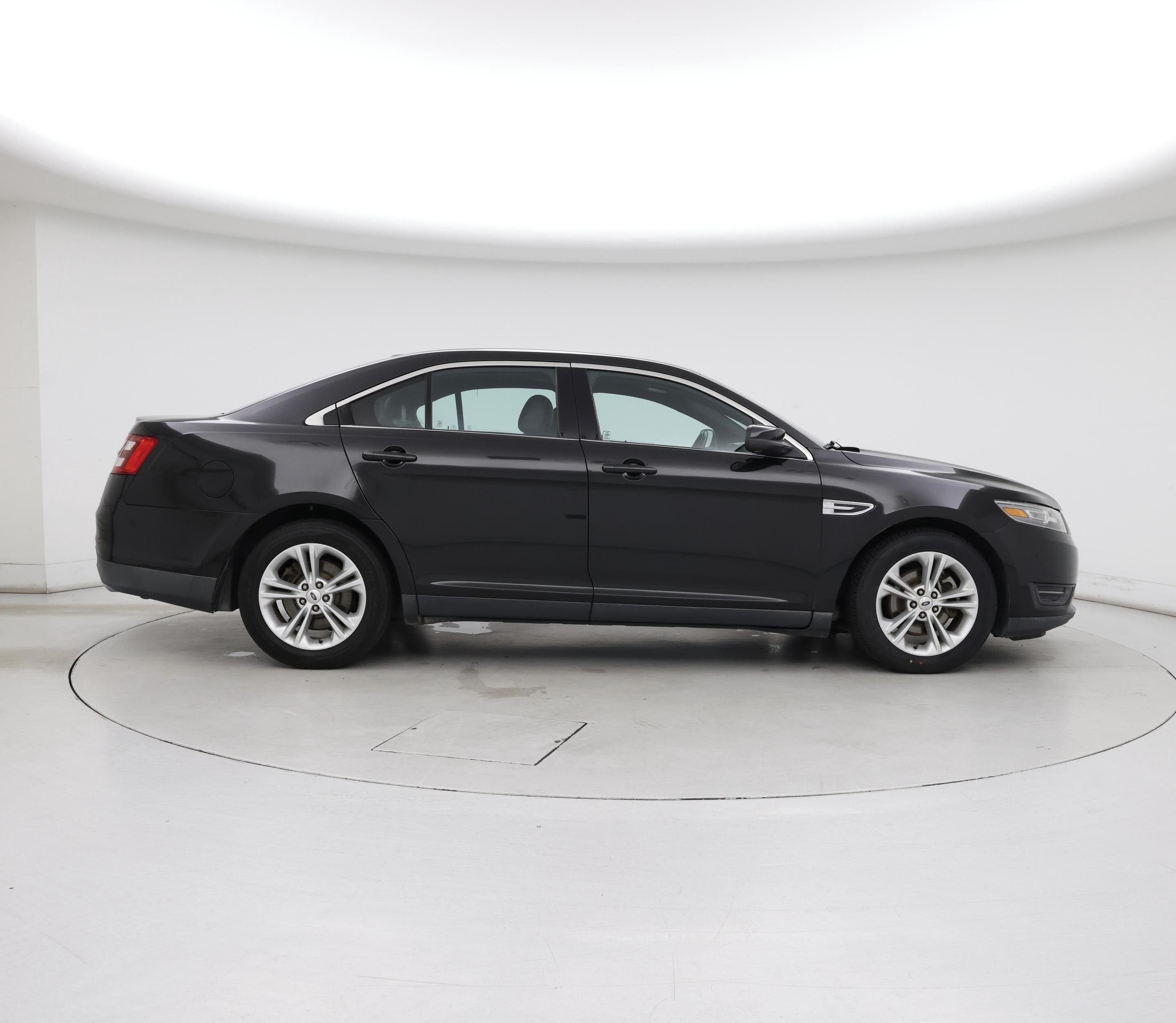 Thumbnail: 2014 Ford Taurus - 7