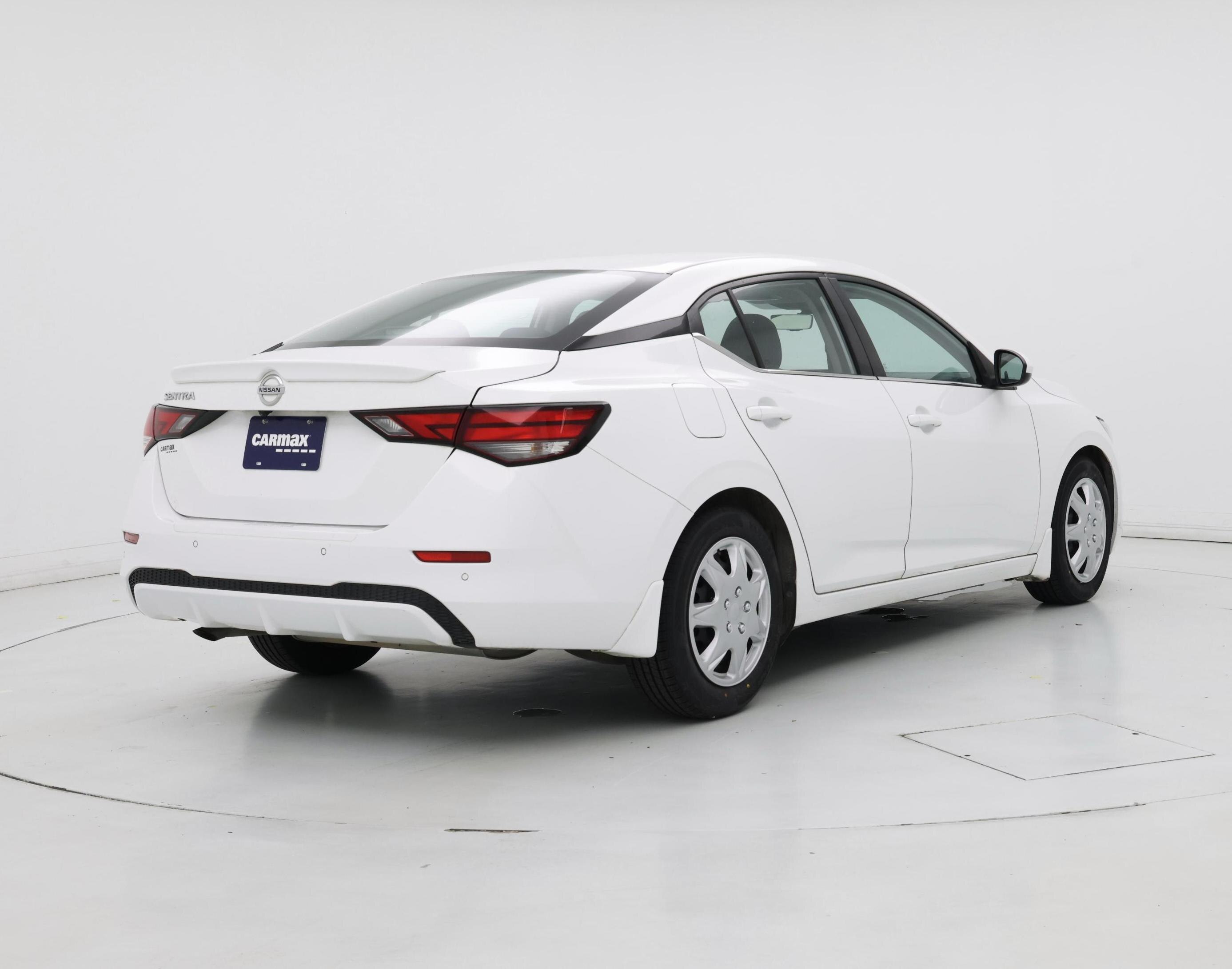 Thumbnail: 2022 Nissan Sentra - 8