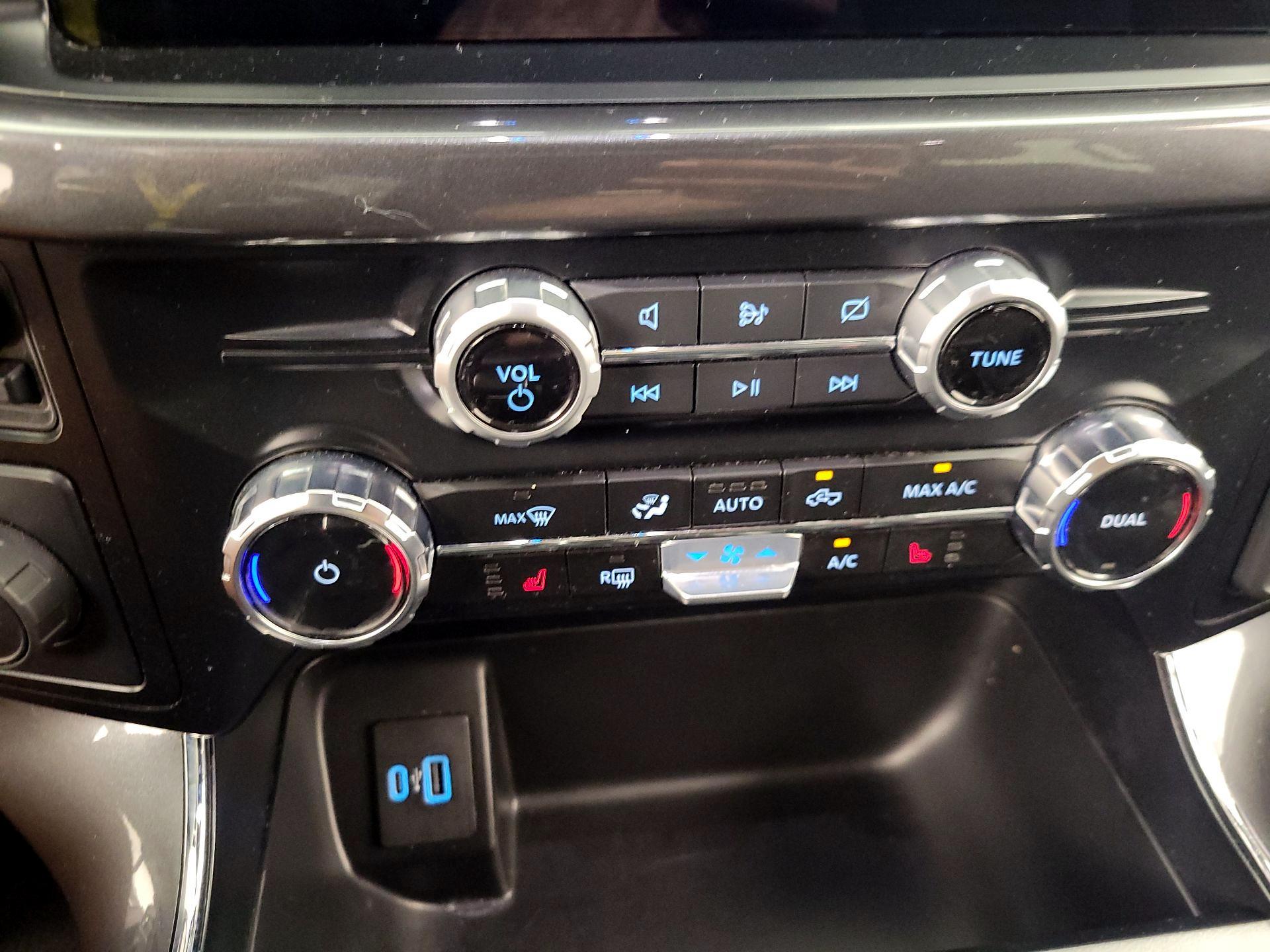 Thumbnail: 2023 Ford F-150 - 17