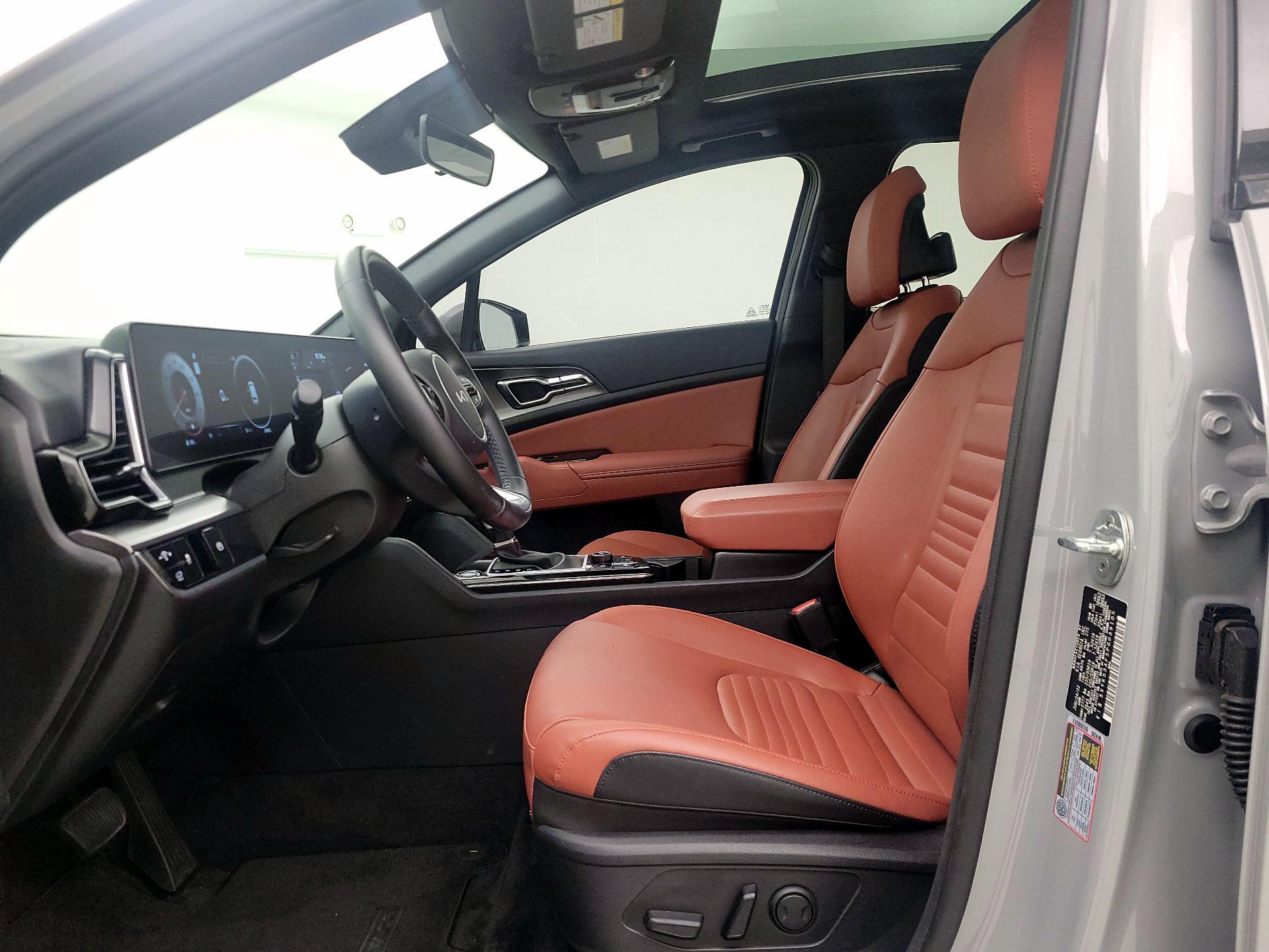 Thumbnail: 2023 Kia Sportage - 11