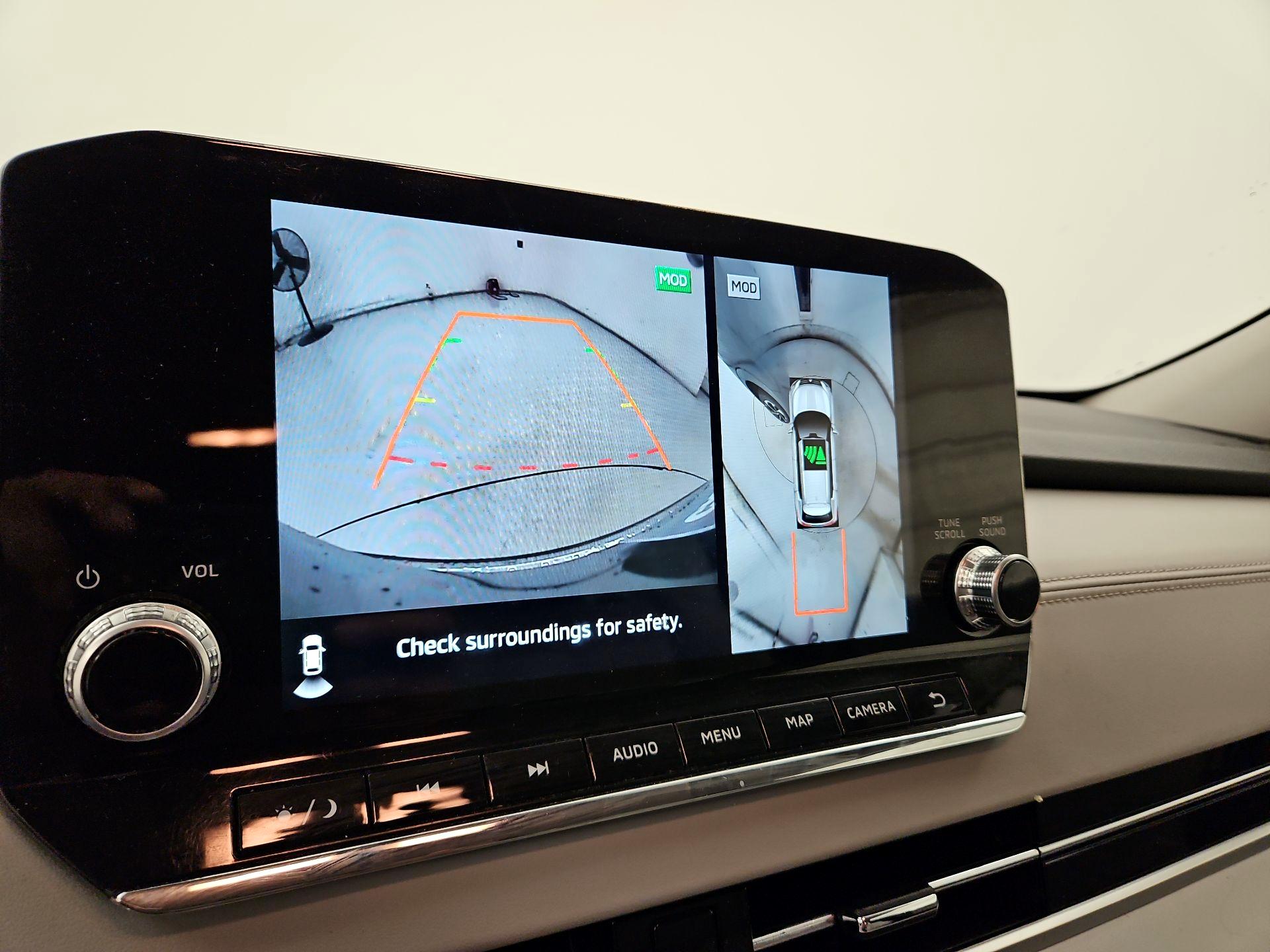 Thumbnail: 2022 Mitsubishi Outlander - 15