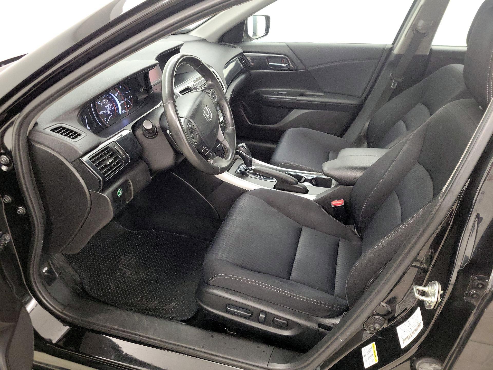 Thumbnail: 2015 Honda Accord - 11