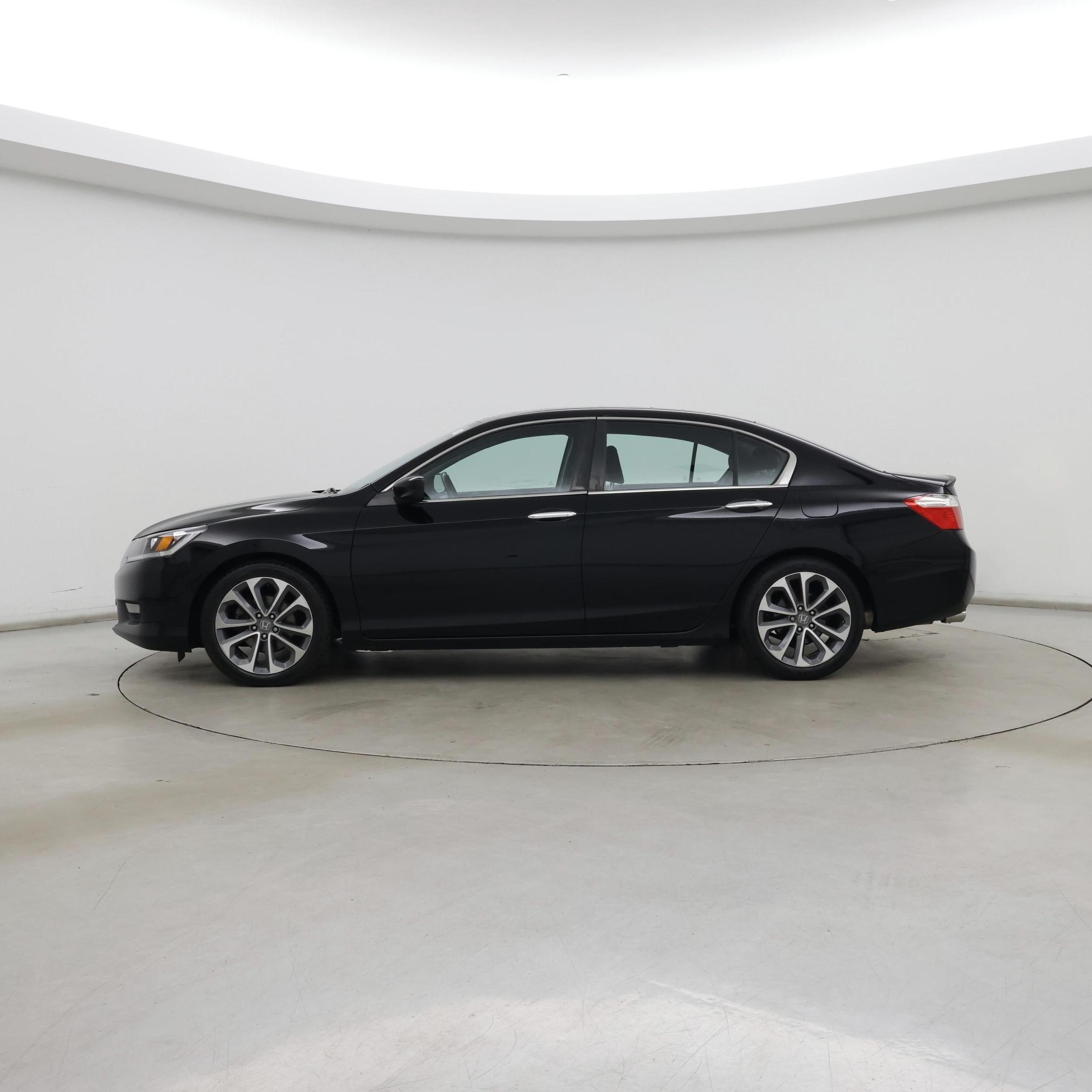 Thumbnail: 2015 Honda Accord - 3
