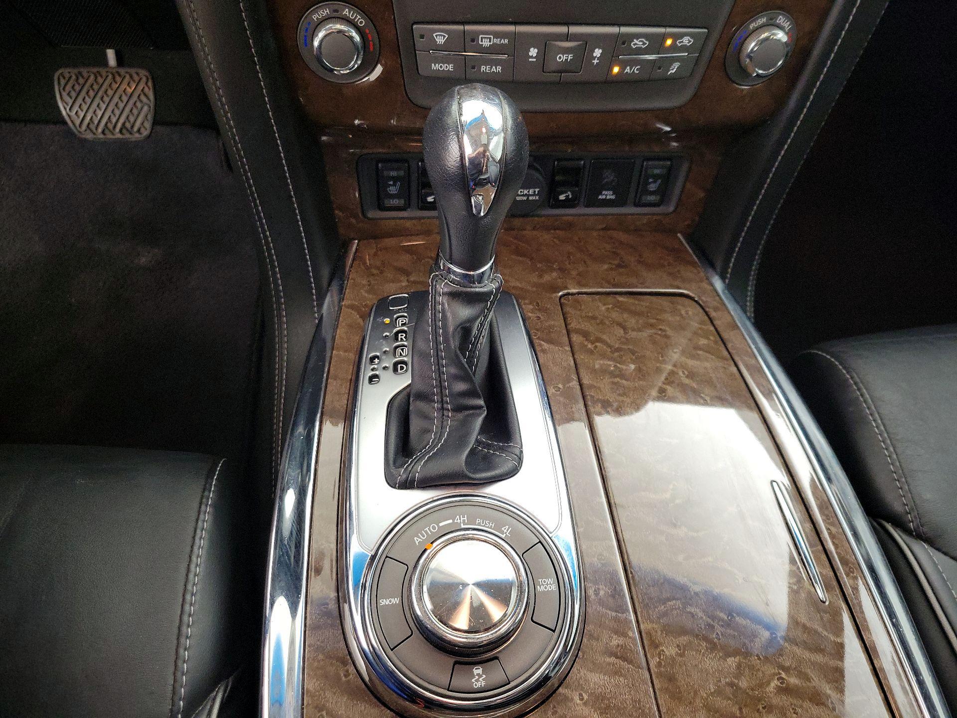 Thumbnail: 2017 INFINITI QX80 - 18