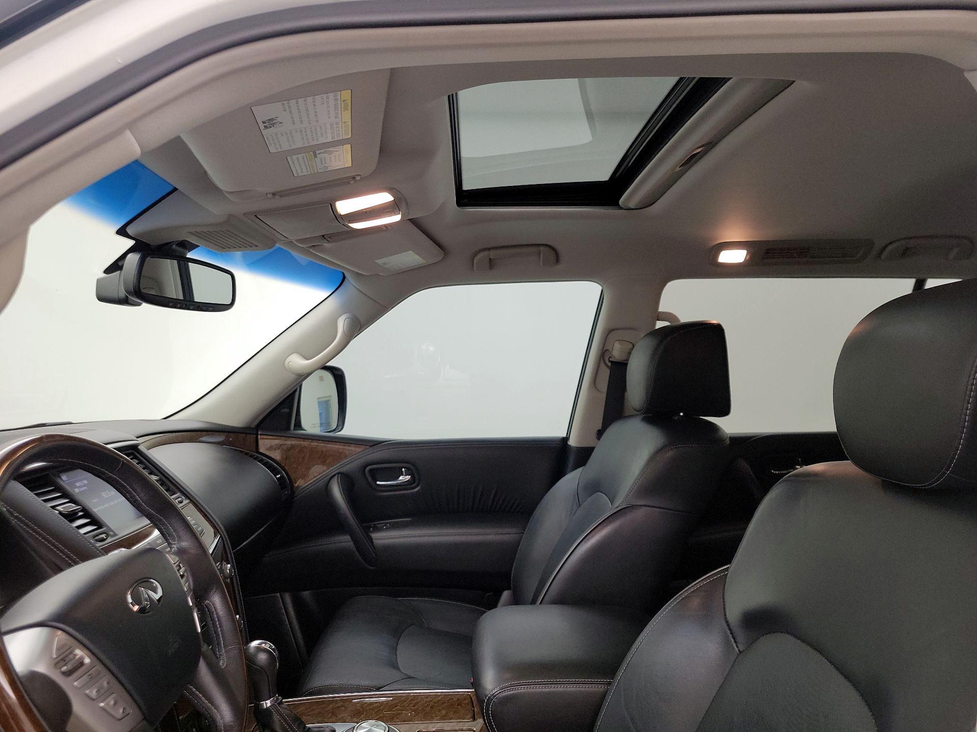 Thumbnail: 2017 INFINITI QX80 - 20