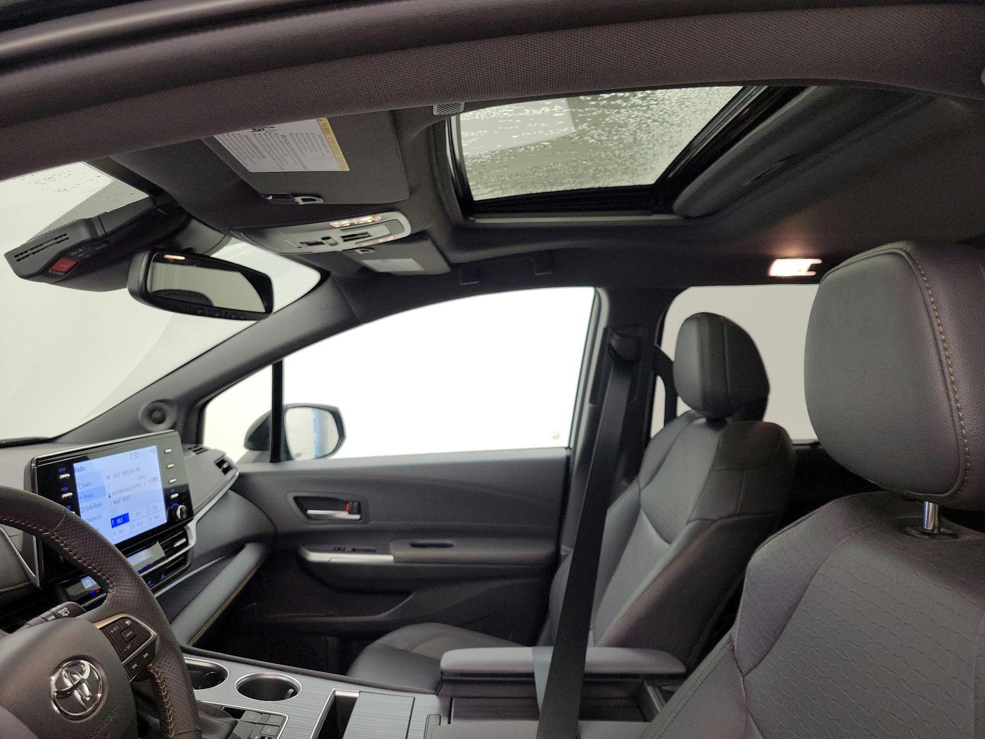 Thumbnail: 2024 Toyota Sienna - 20
