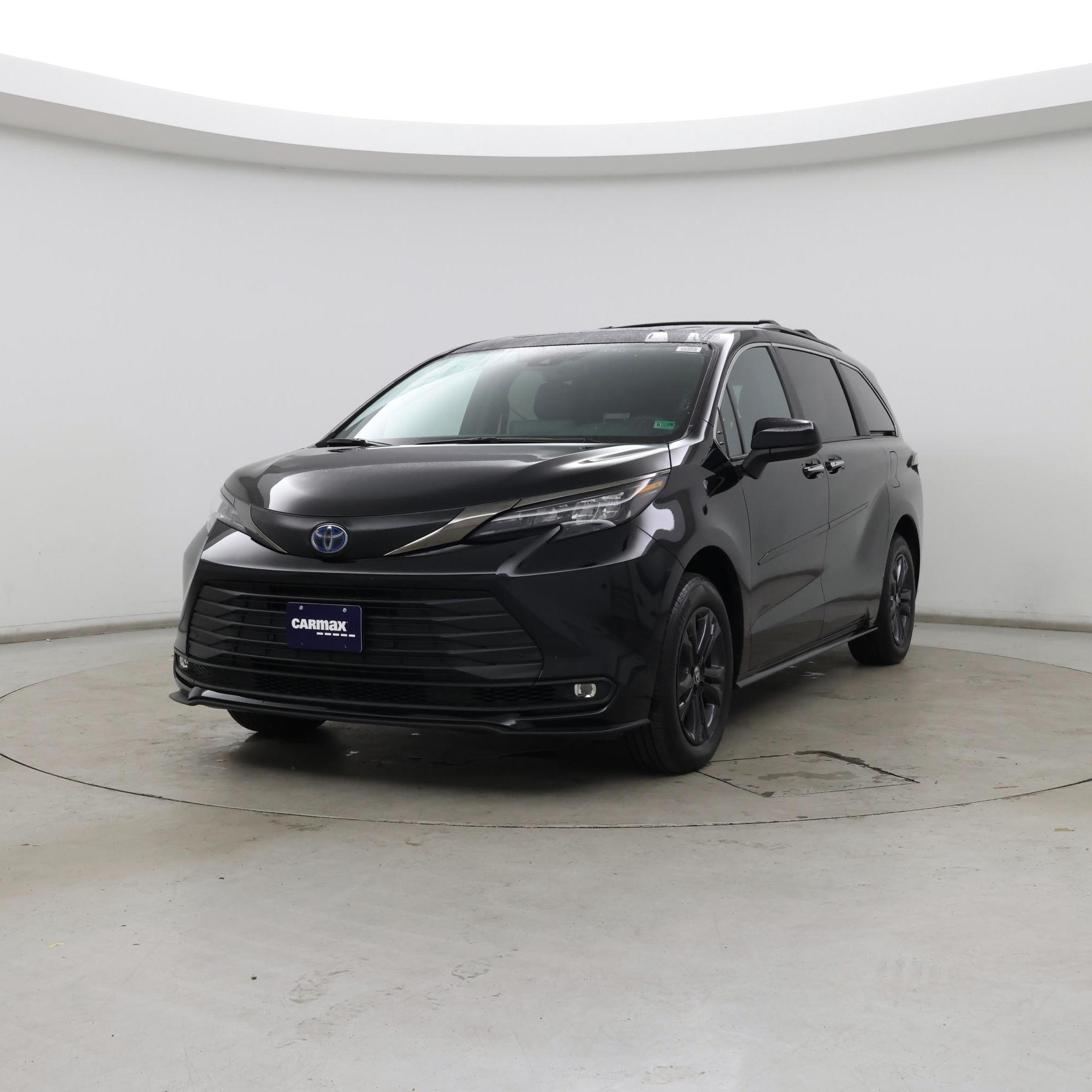 Thumbnail: 2024 Toyota Sienna - 4
