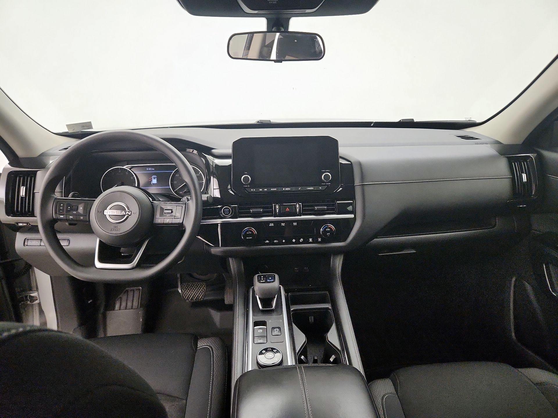 Thumbnail: 2022 Nissan Pathfinder - 9