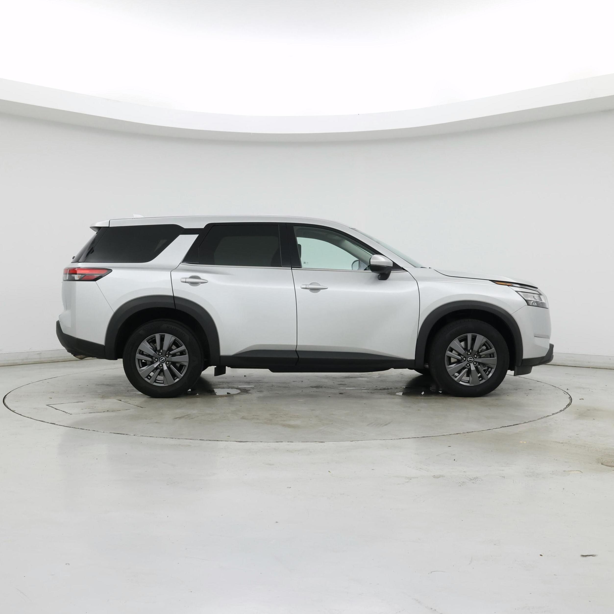 Thumbnail: 2022 Nissan Pathfinder - 7