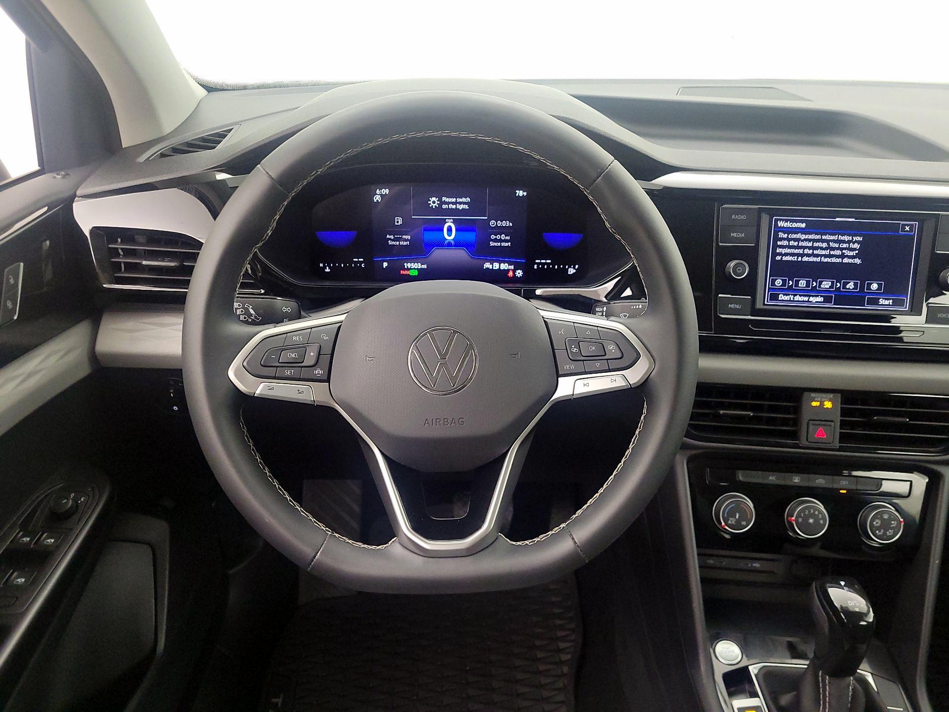 Thumbnail: 2023 Volkswagen Taos - 10