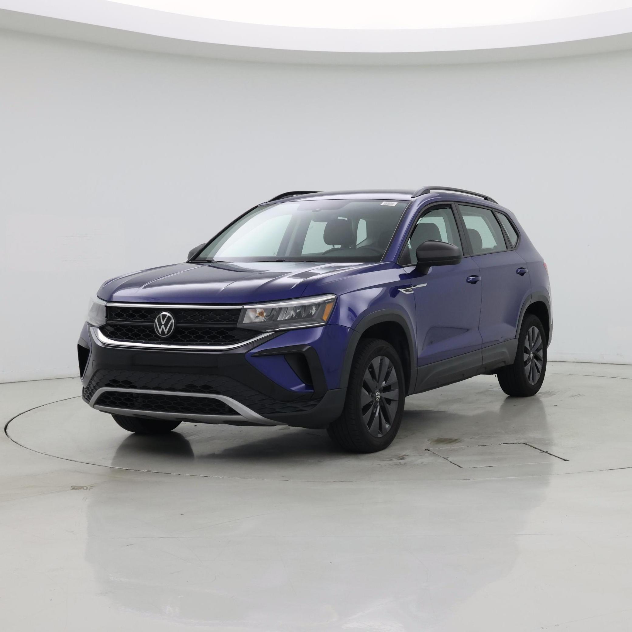 Thumbnail: 2023 Volkswagen Taos - 4