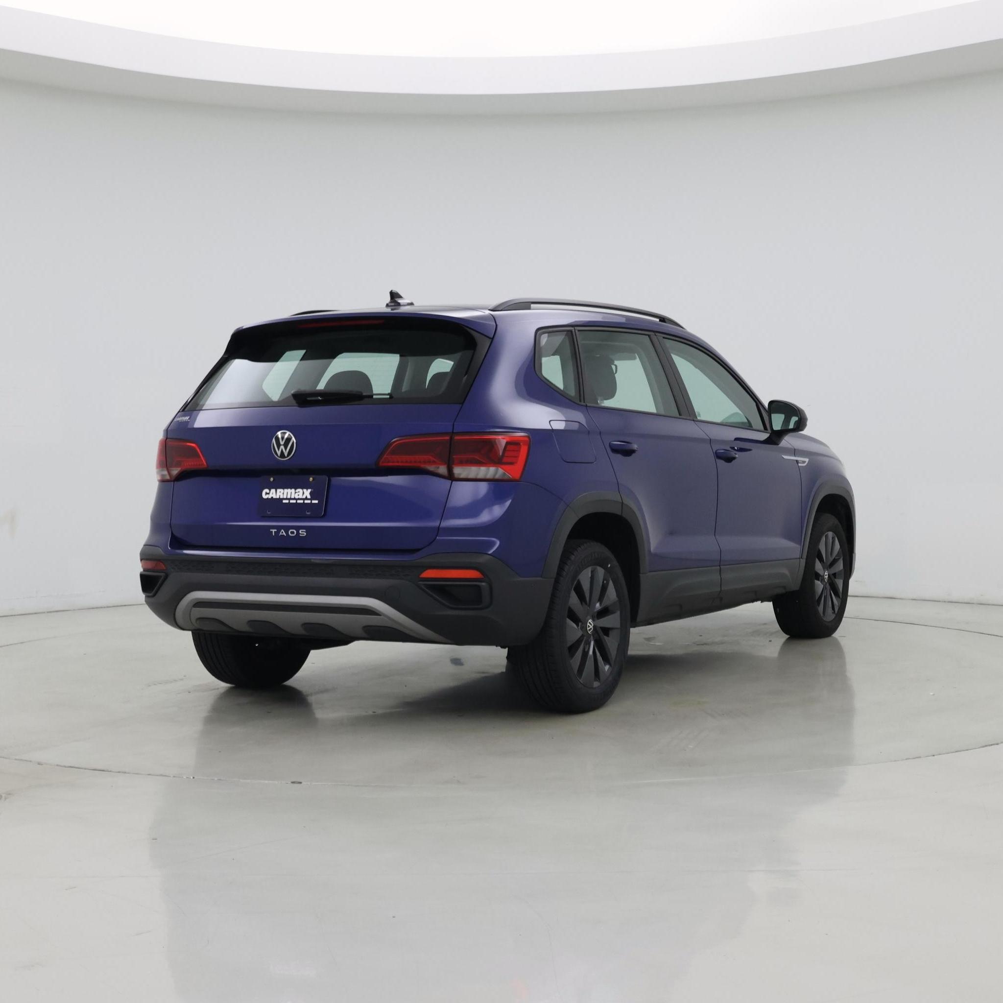 Thumbnail: 2023 Volkswagen Taos - 8