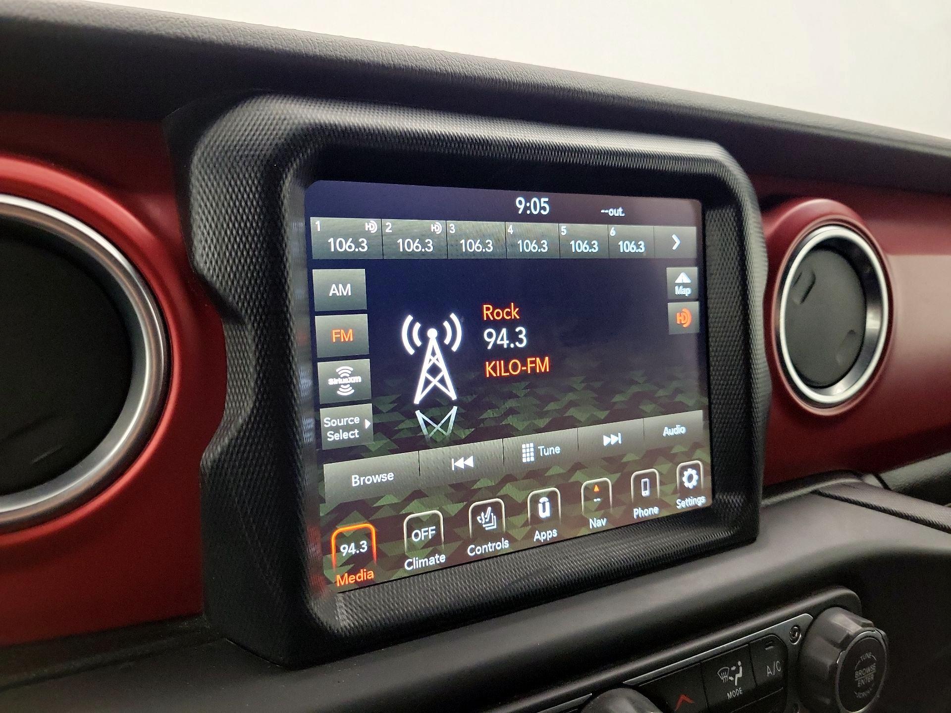 Thumbnail: 2023 Jeep Gladiator - 16