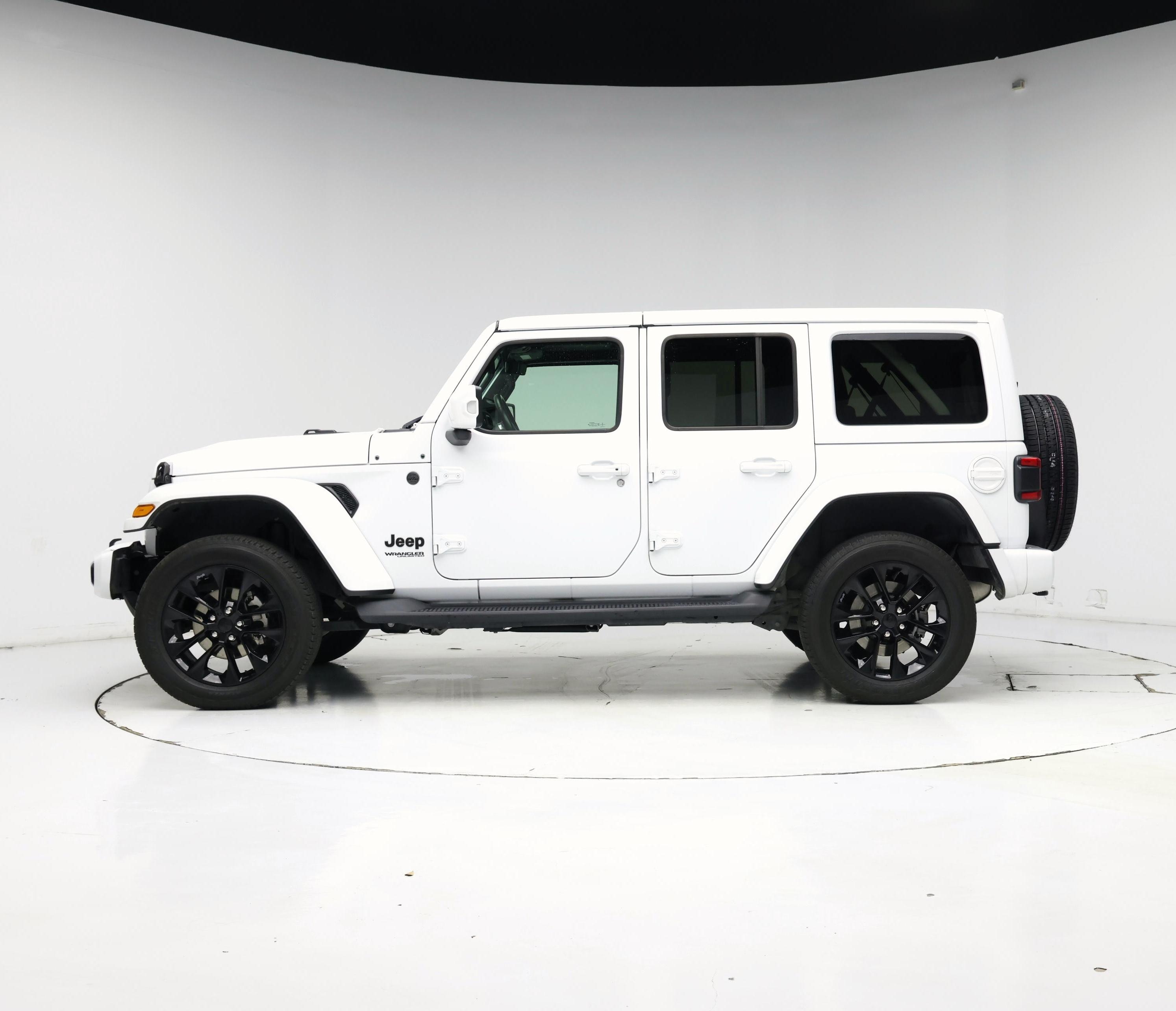 Thumbnail: 2022 Jeep Wrangler - 3