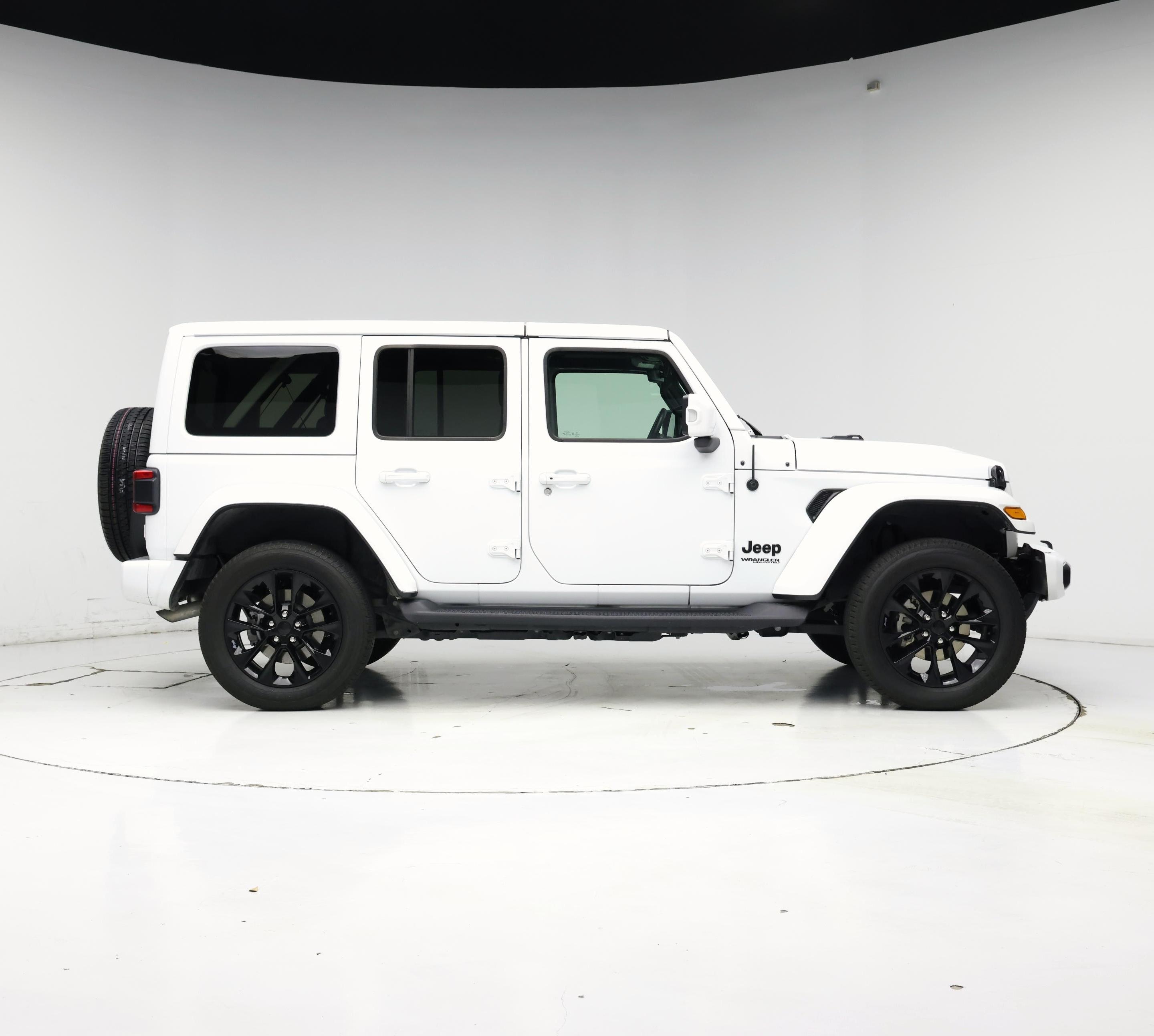 Thumbnail: 2022 Jeep Wrangler - 7