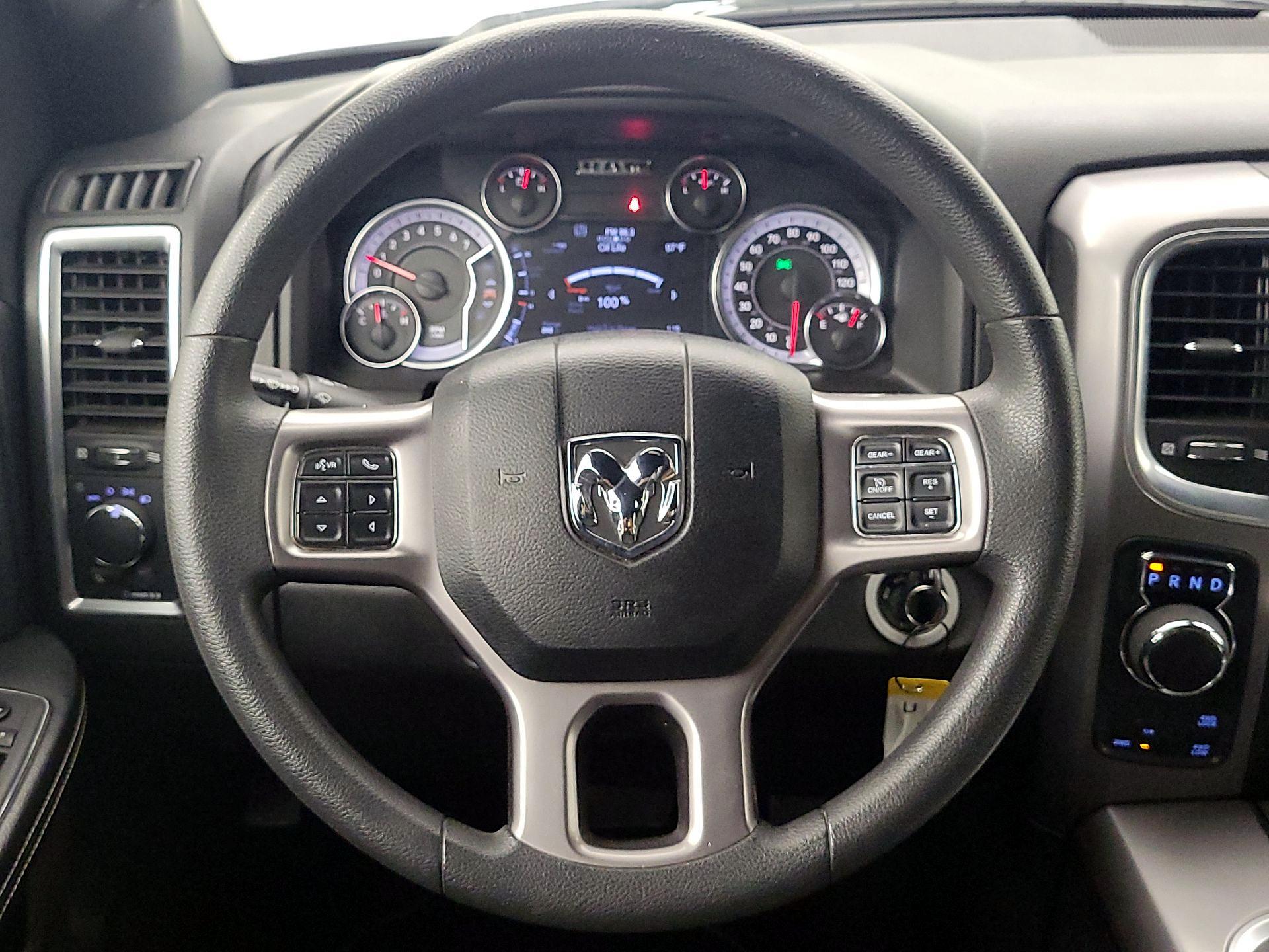 Thumbnail: 2023 RAM 1500 Classic - 10