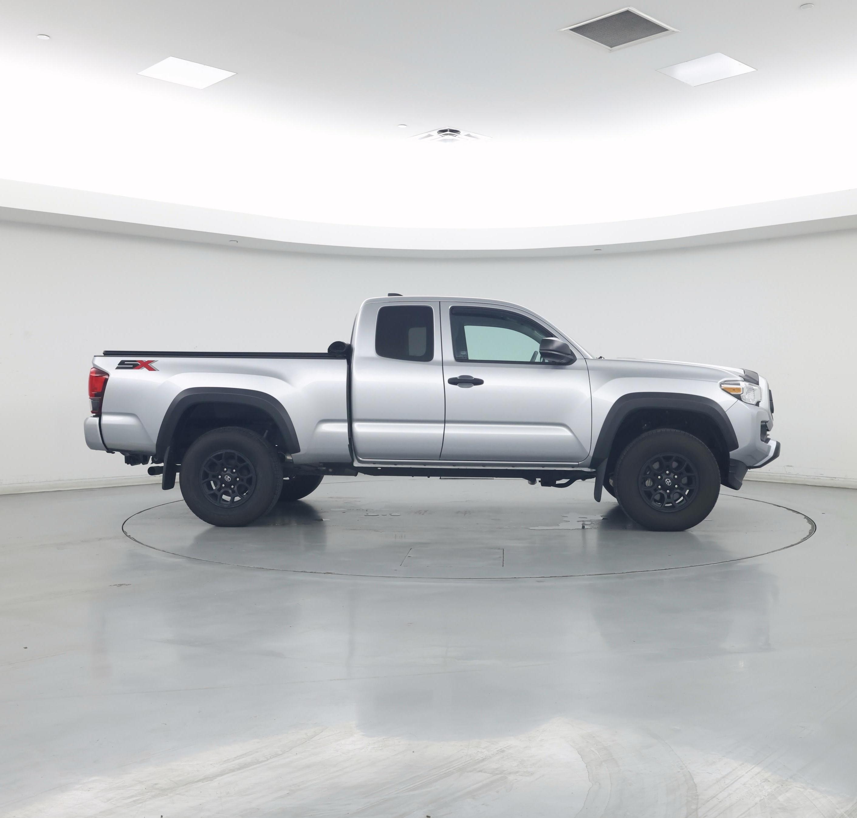 Thumbnail: 2022 Toyota Tacoma - 7