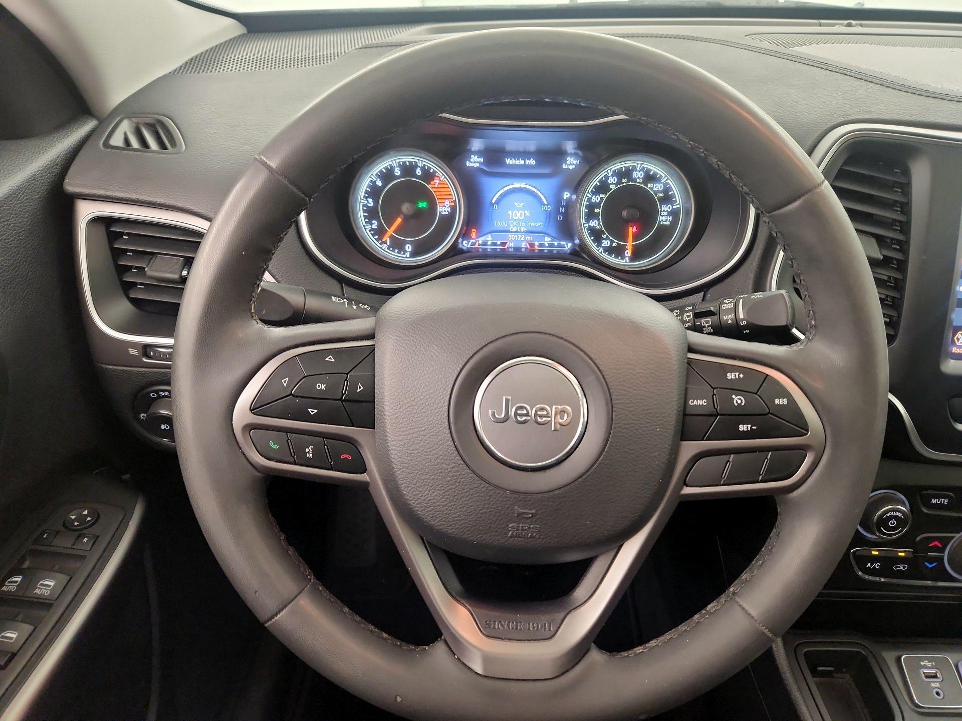 Thumbnail: 2022 Jeep Cherokee - 10