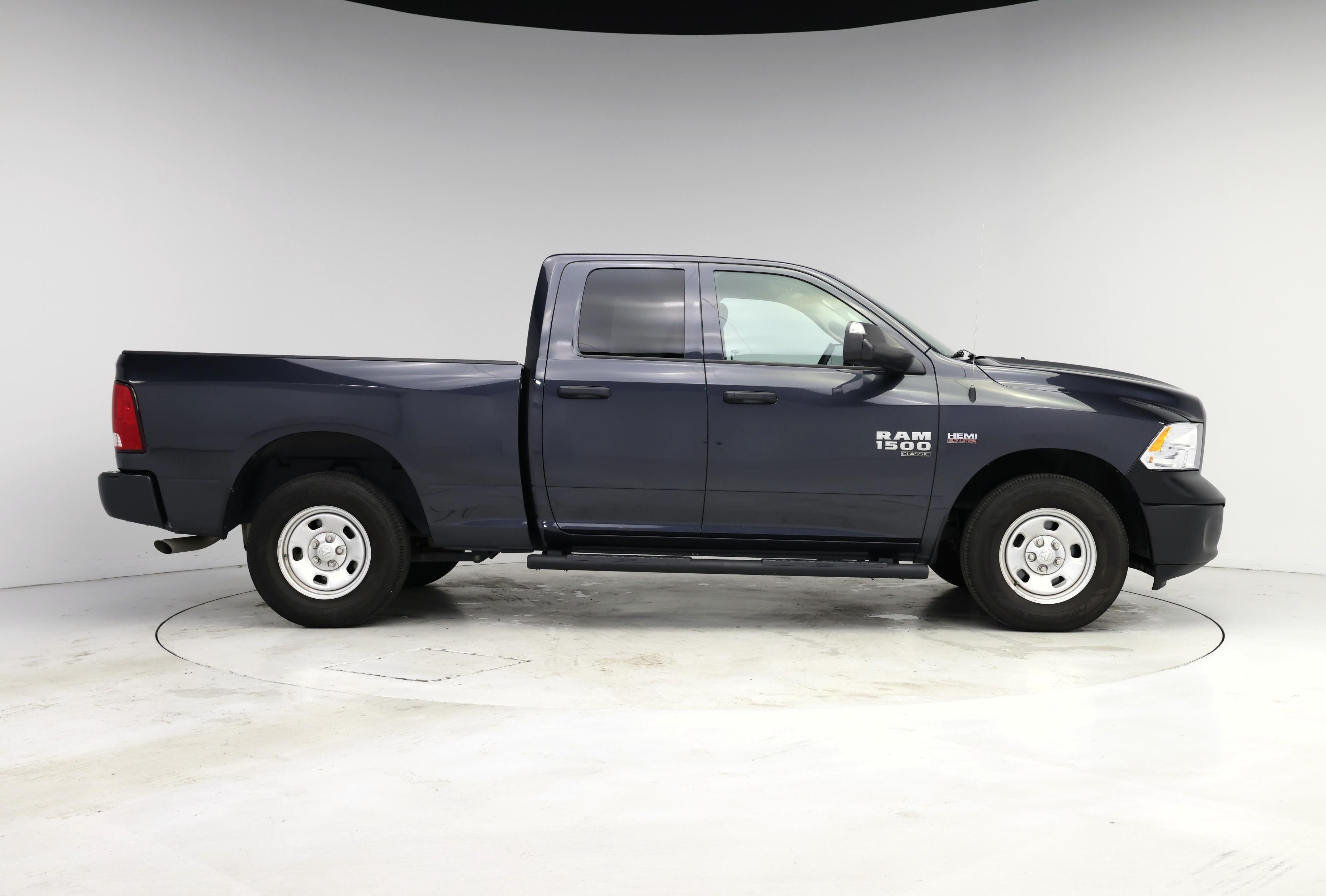 Thumbnail: 2021 RAM 1500 Classic - 7