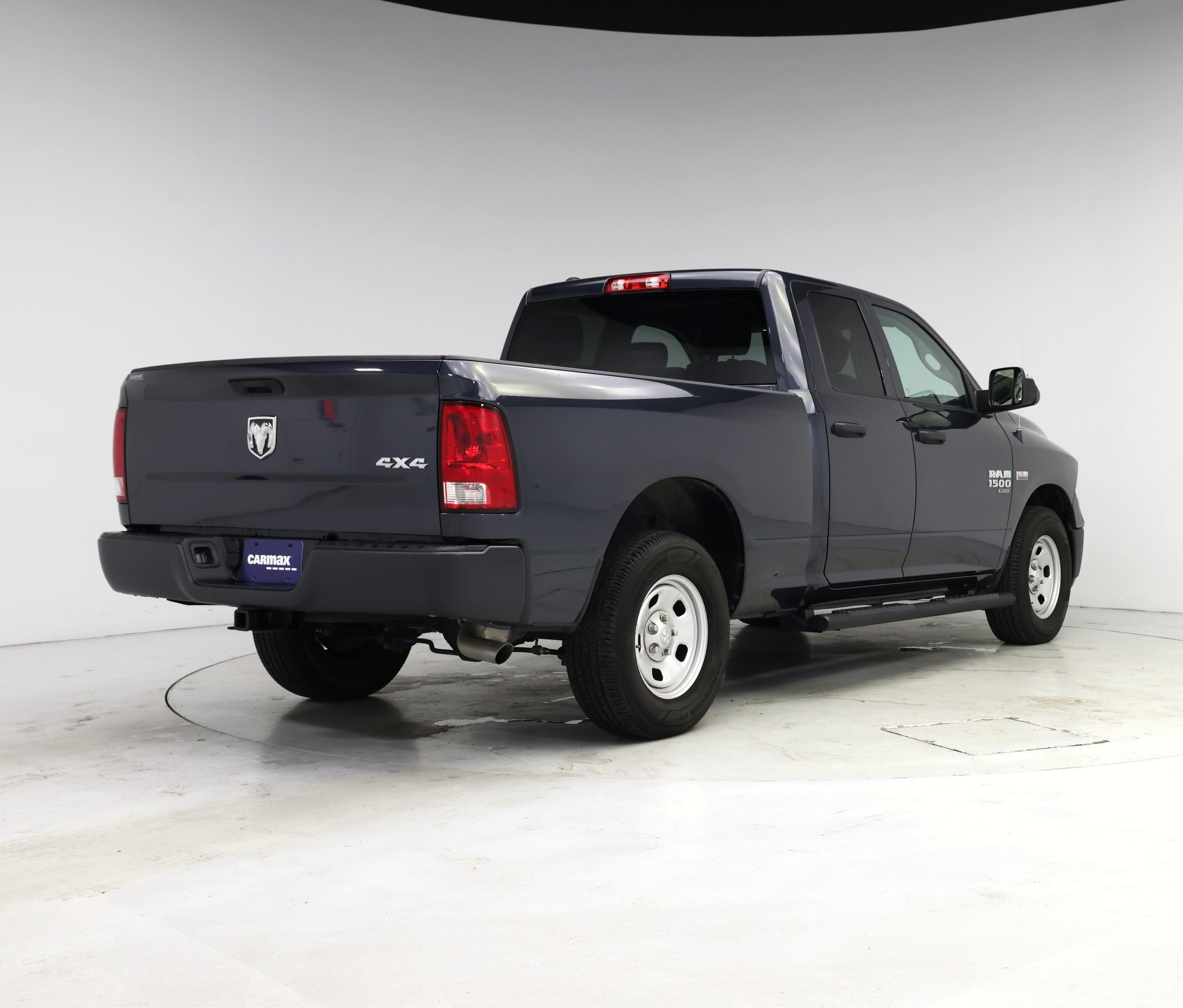 Thumbnail: 2021 RAM 1500 Classic - 8