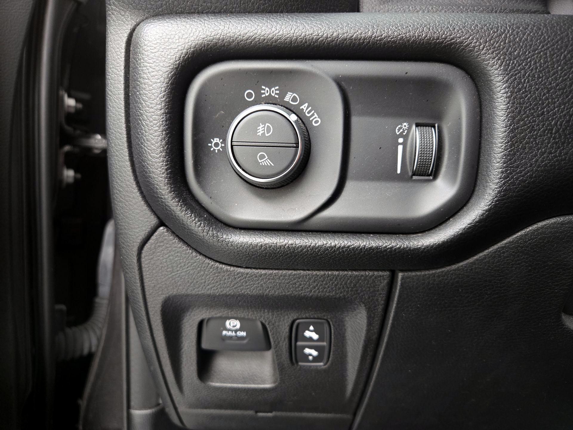 Thumbnail: 2022 RAM 1500 - 13