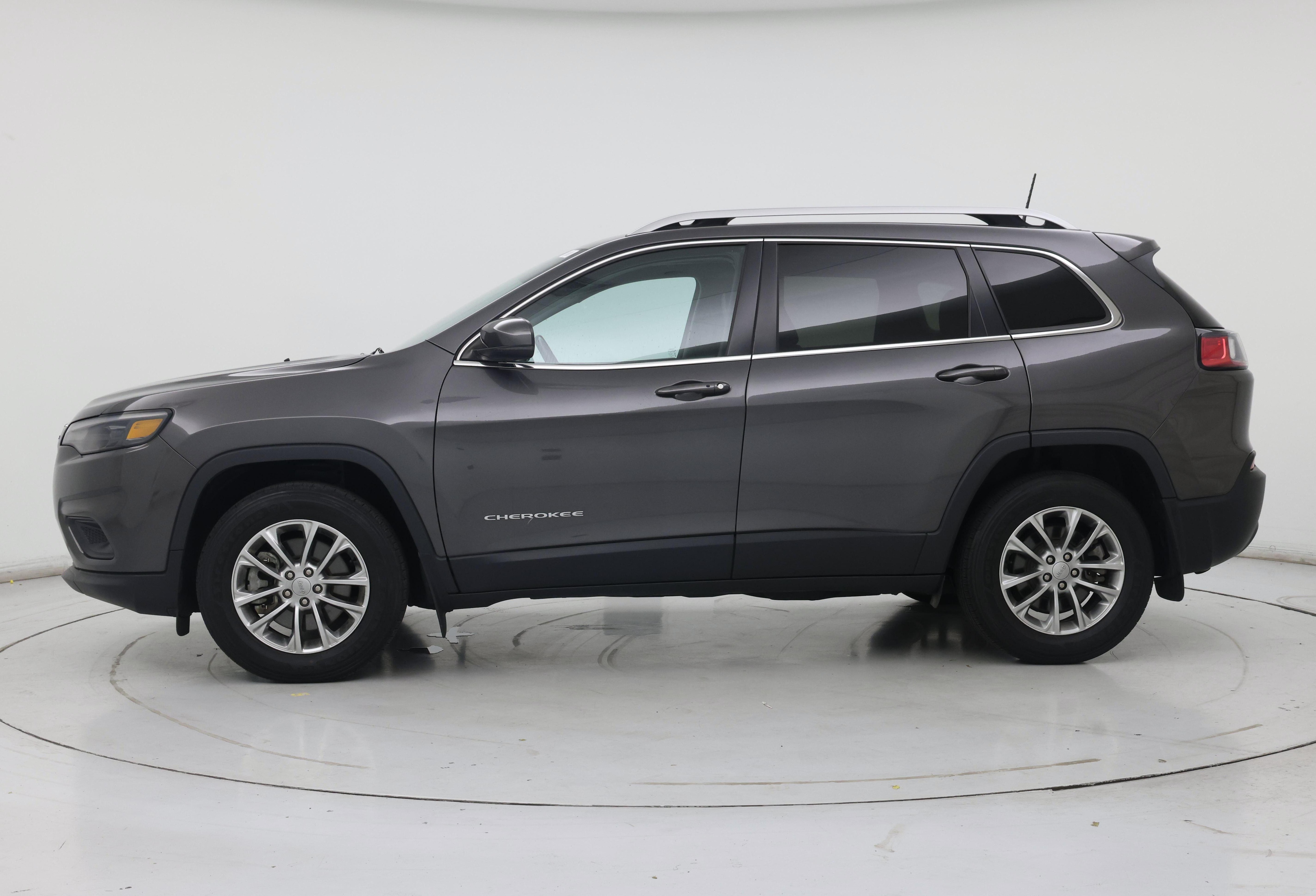 Thumbnail: 2021 Jeep Cherokee - 3